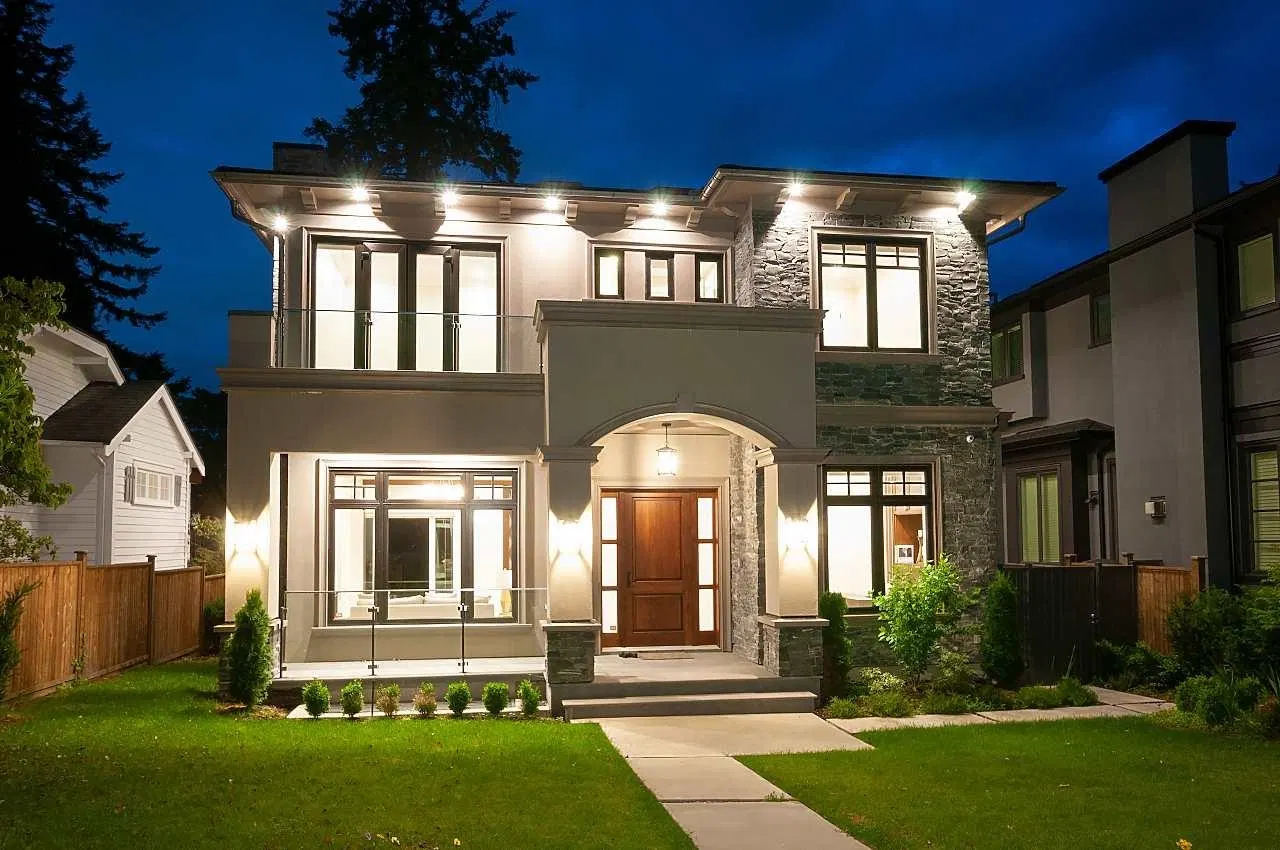 Photo 1 of 35 at 3708 W 35th Avenue