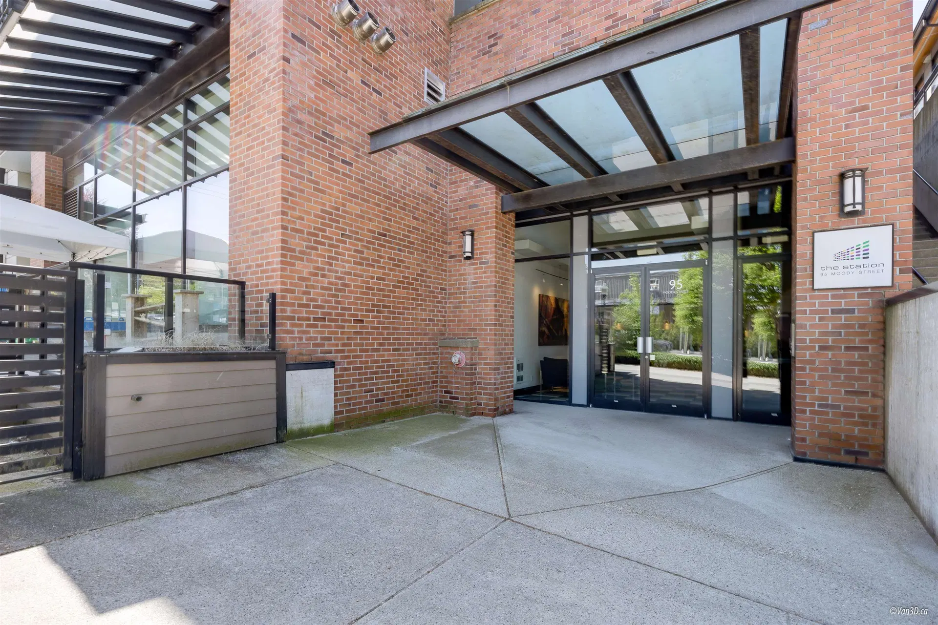 Photo 2 of 33 at #613 – 95 Moody Street