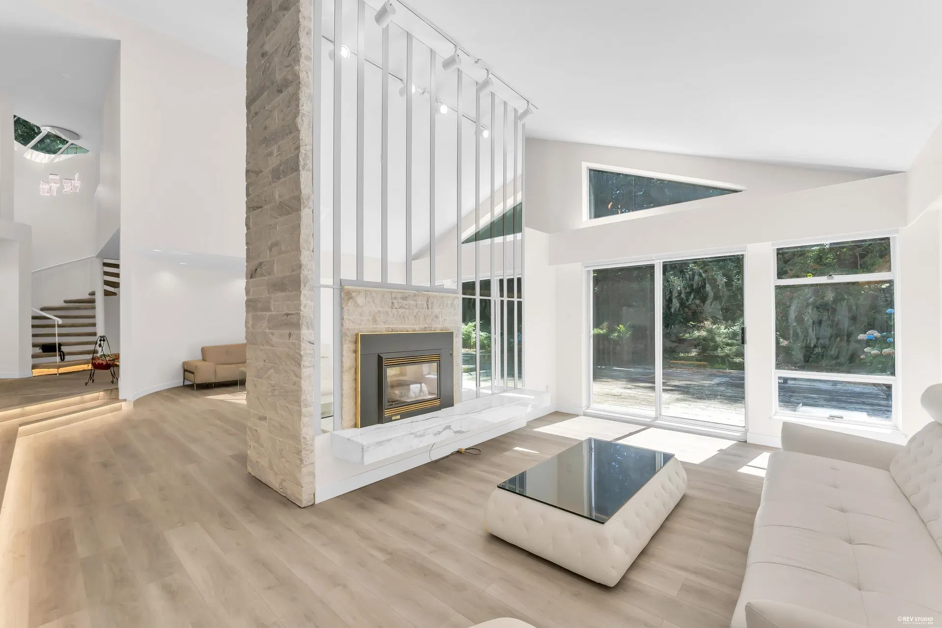 Photo 5 of 40 at 3249 136 Street