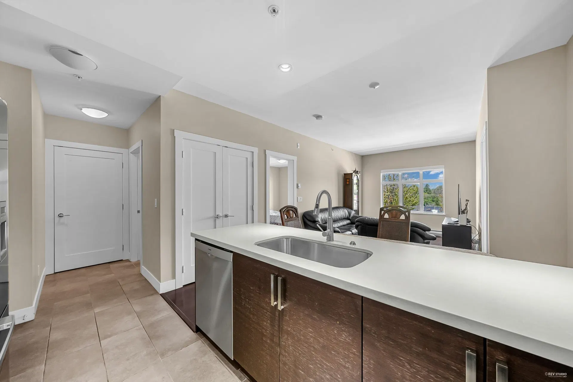 Photo 3 of 27 at #301 – 4710 Hastings Street