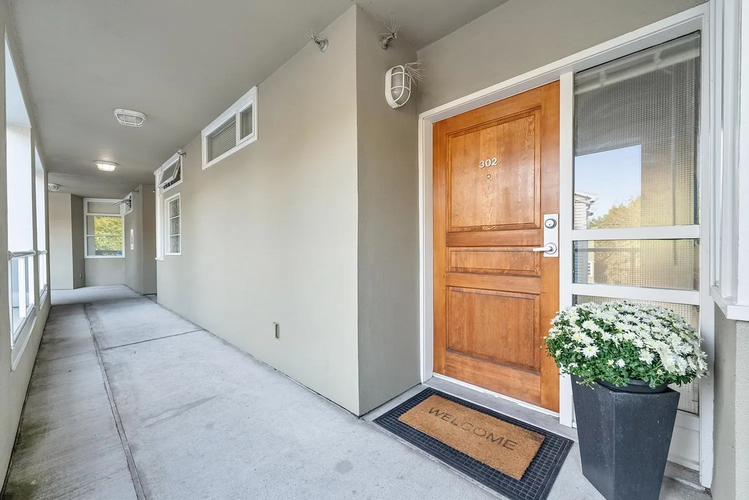 Photo 3 of 31 at #302 – 2020 E Kent Avenue