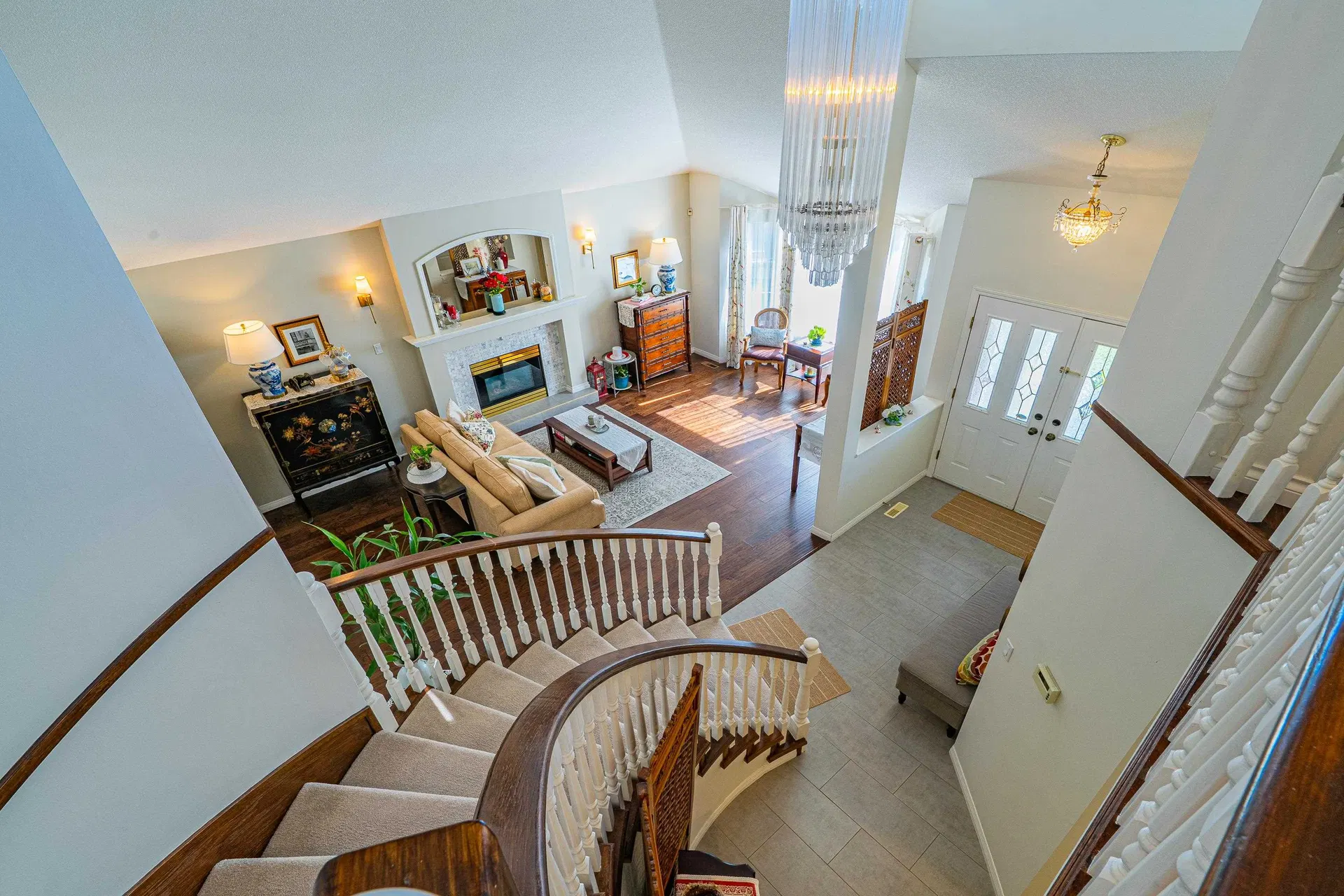 Photo 5 of 39 at 1577 Lodgepole Place