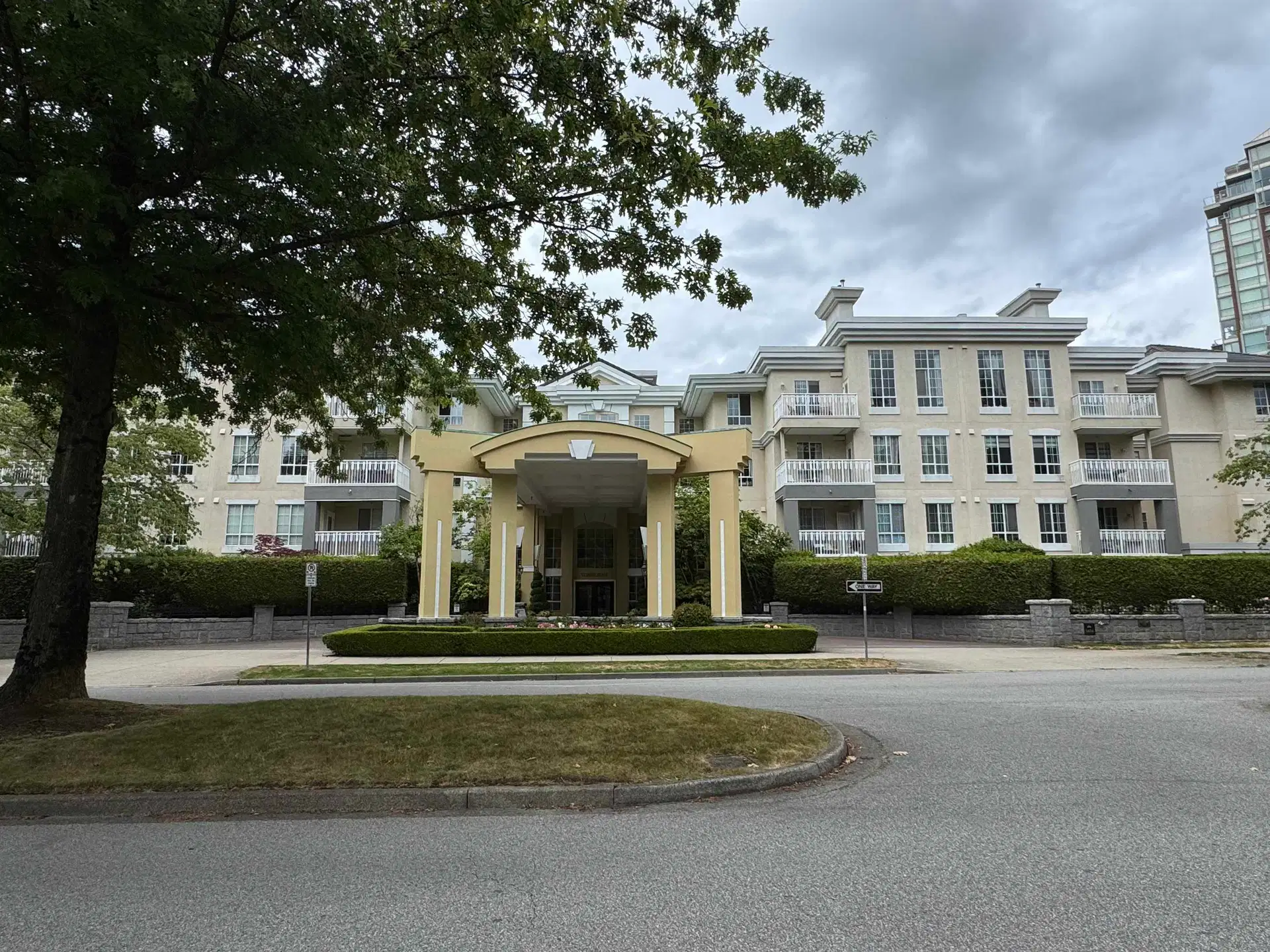 #308 – 5835 Hampton Place