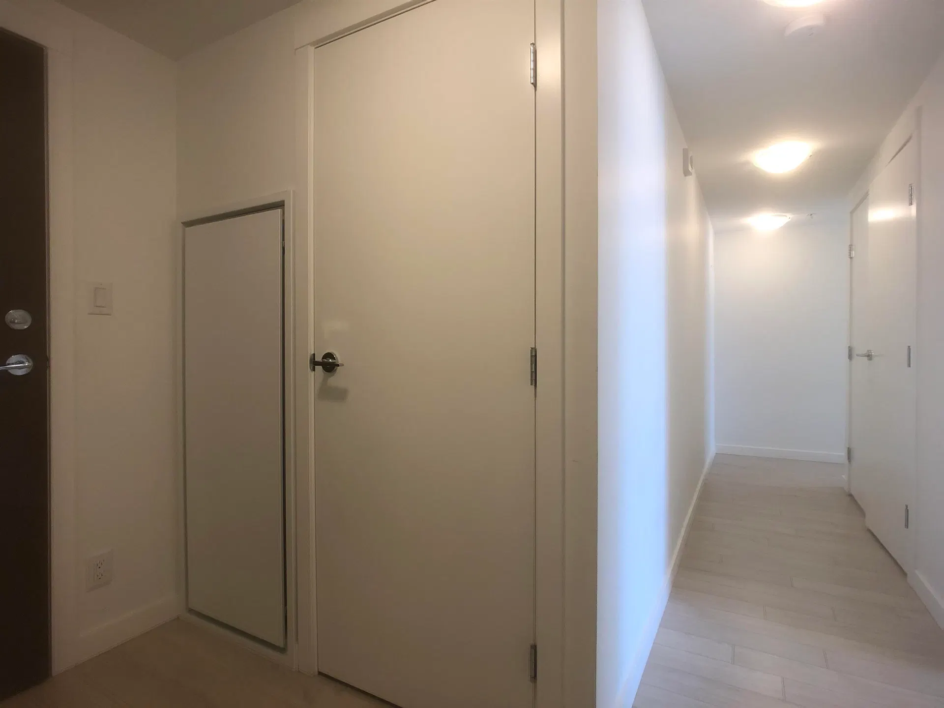 Photo 2 of 17 at #1107 – 7708 Alderbridge Way