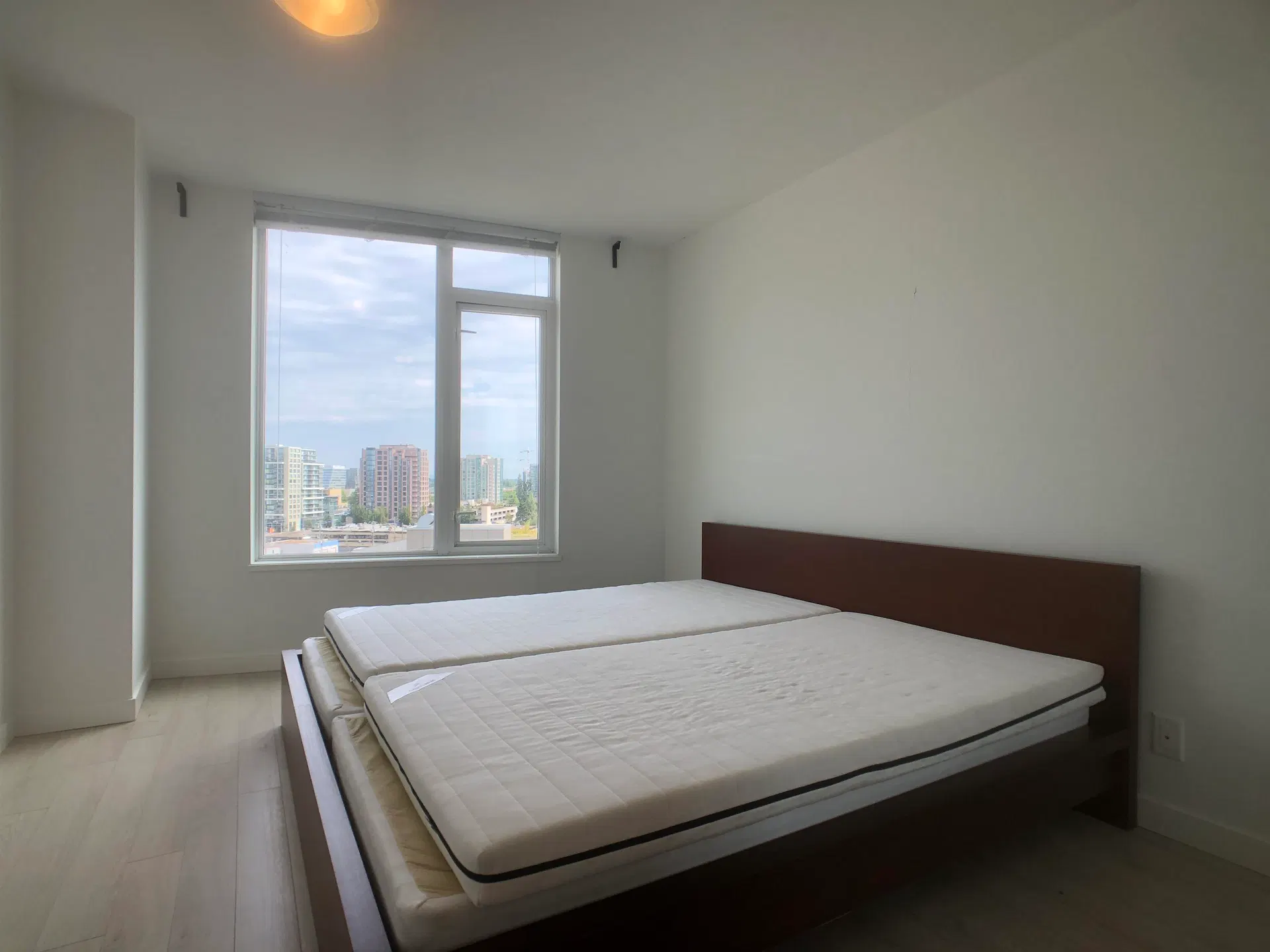 Photo 5 of 17 at #1107 – 7708 Alderbridge Way