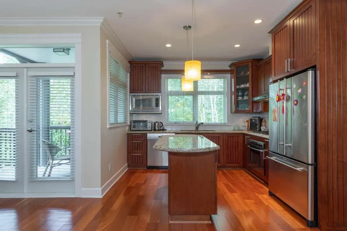 Photo 5 of 15 at #5 – 2780 Acadia Road