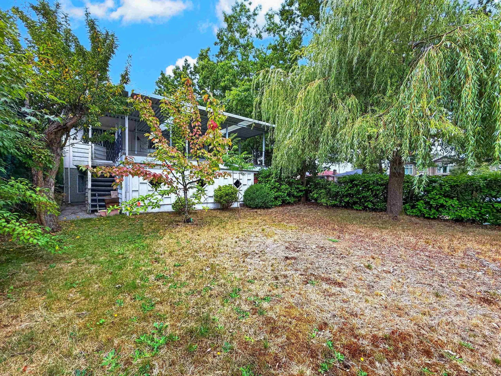 Photo 3 of 40 at 3660 E 22nd Avenue