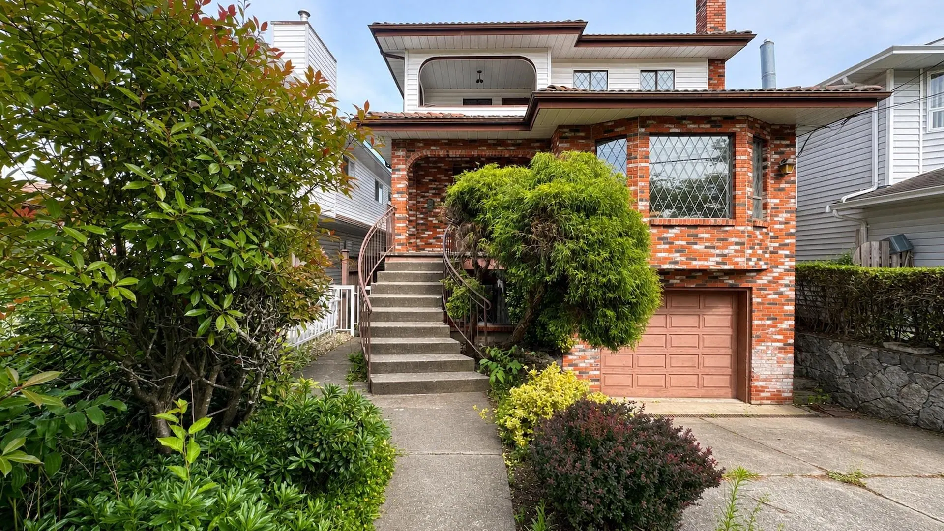 Photo 1 of 40 at 6658 Randolph Avenue