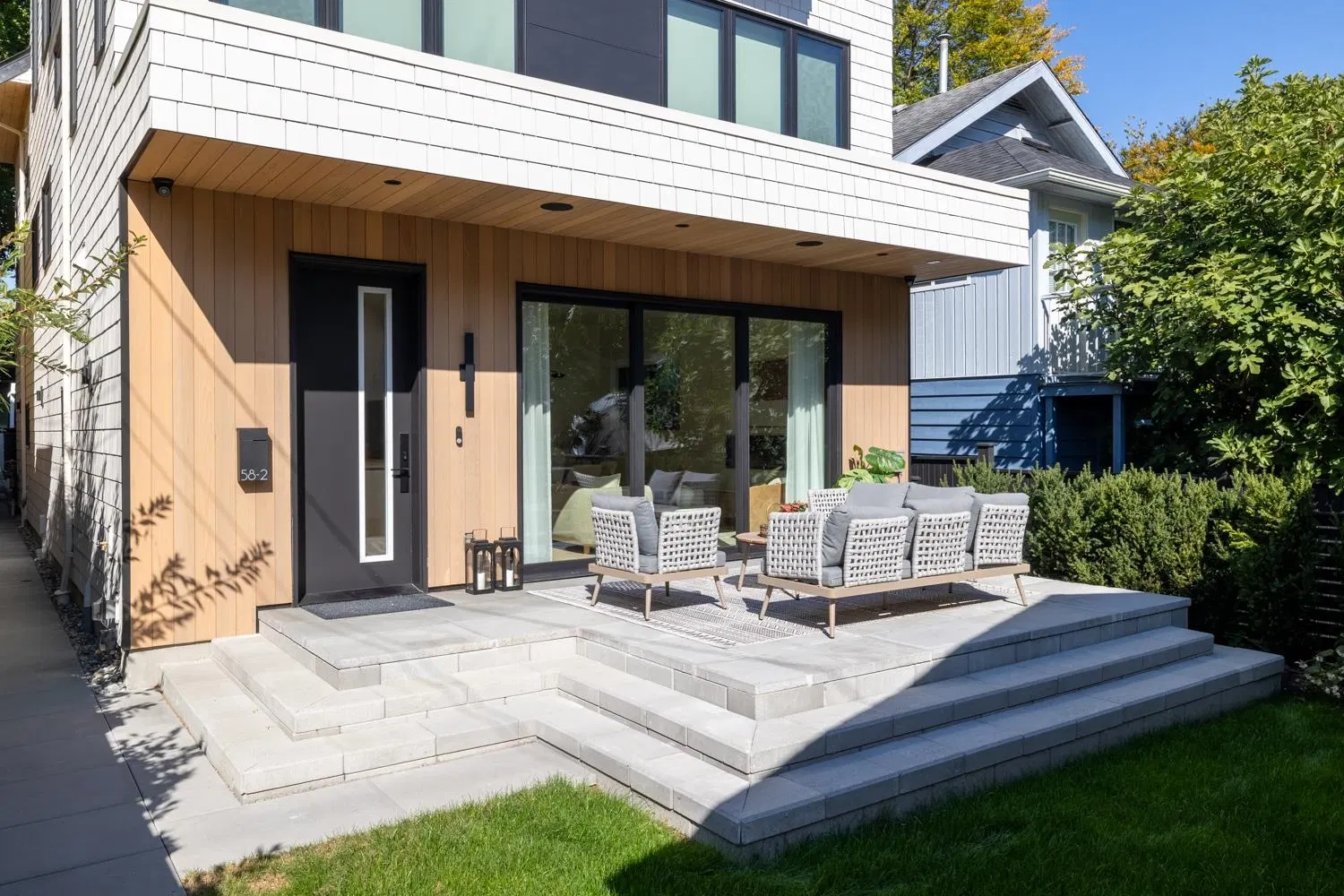 Photo 2 of 40 at #2 – 58 E 40th Avenue