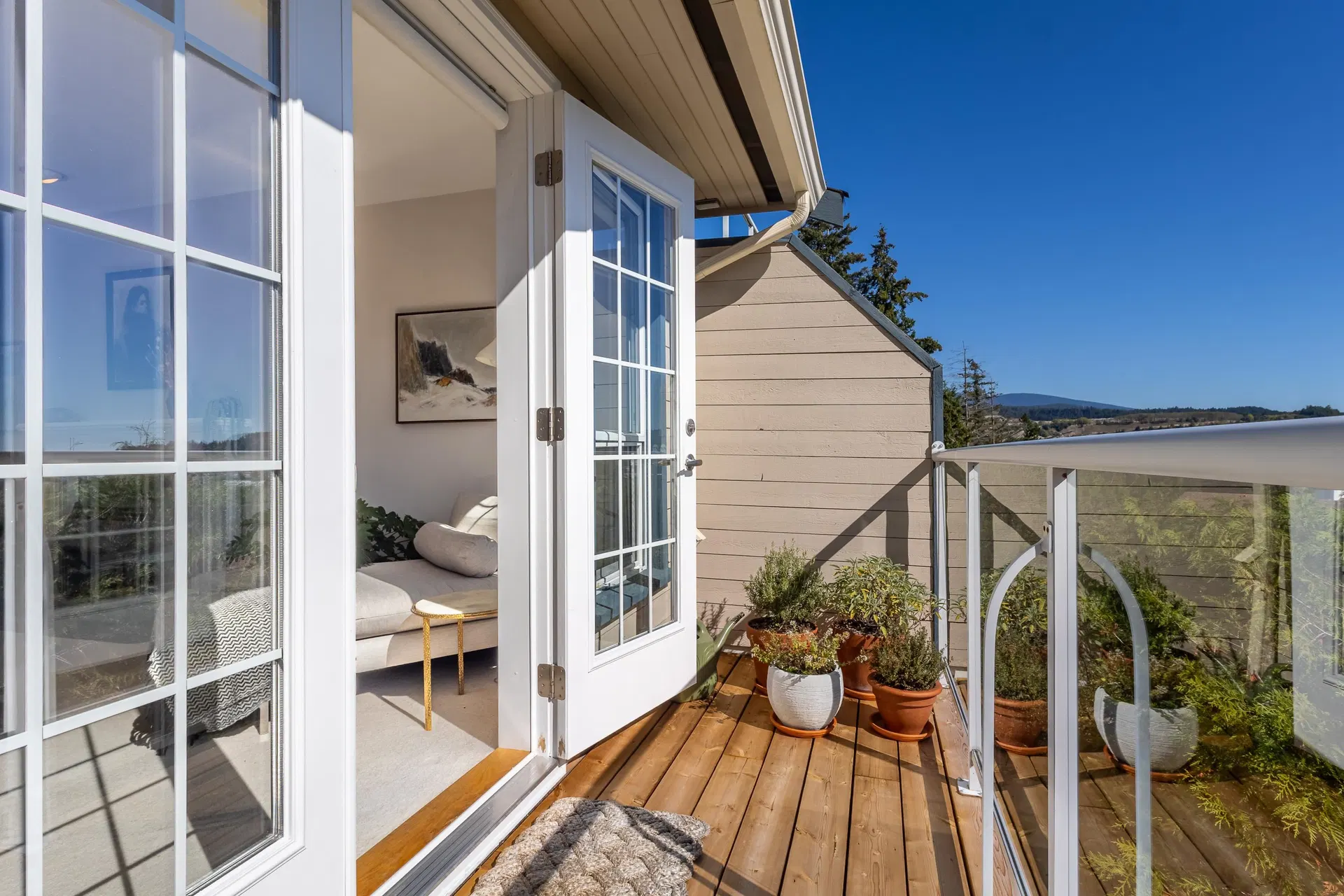 Photo 5 of 36 at #8 – 5768 Marine Way
