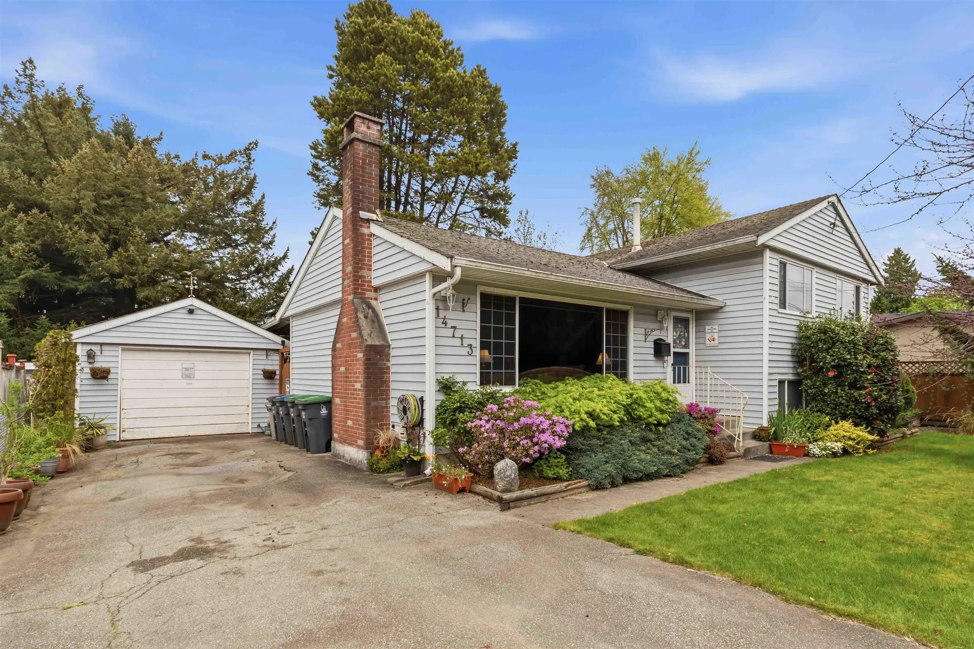 Photo 1 of 34 at 14713 110 Avenue