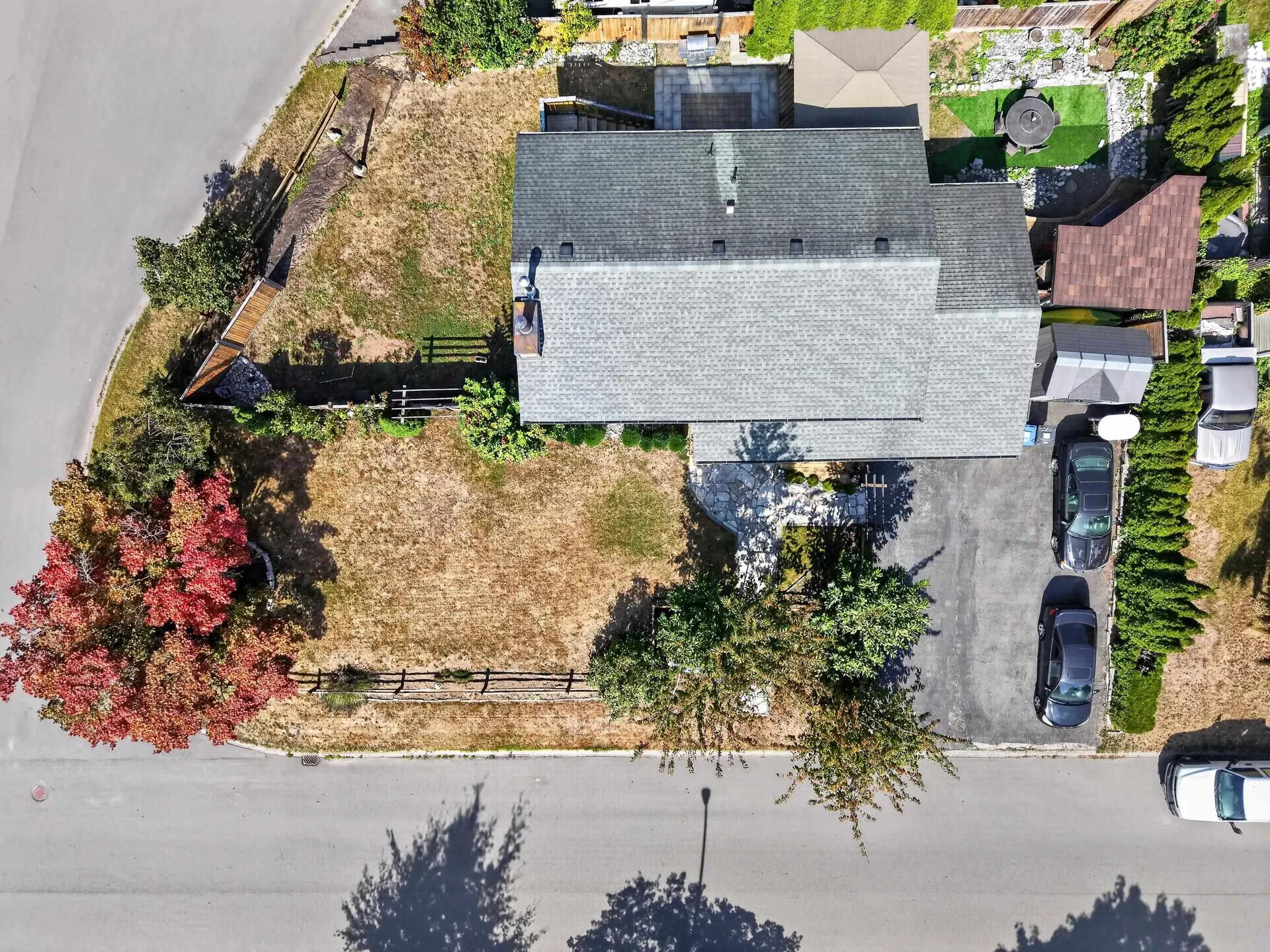 Photo 5 of 35 at 35275 Wells Gray Avenue