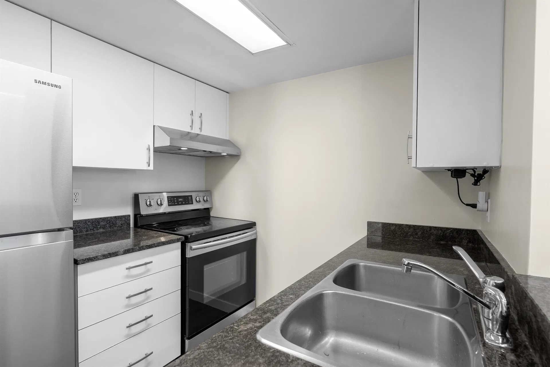 Photo 3 of 26 at #607 – 55 Tenth Street