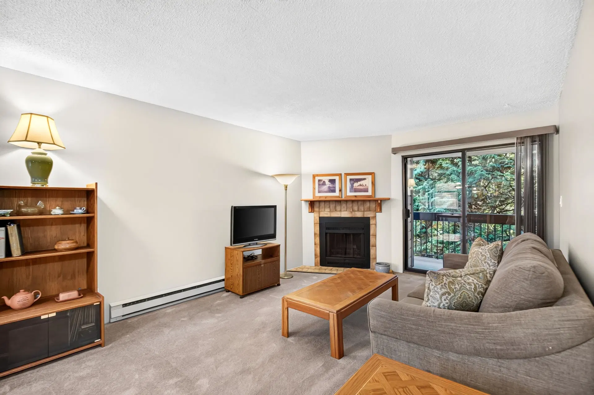 Photo 5 of 31 at #315 – 10530 154 Street
