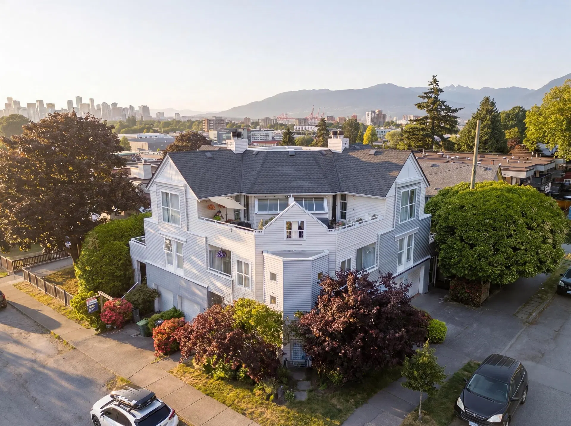 1345 Woodland Drive