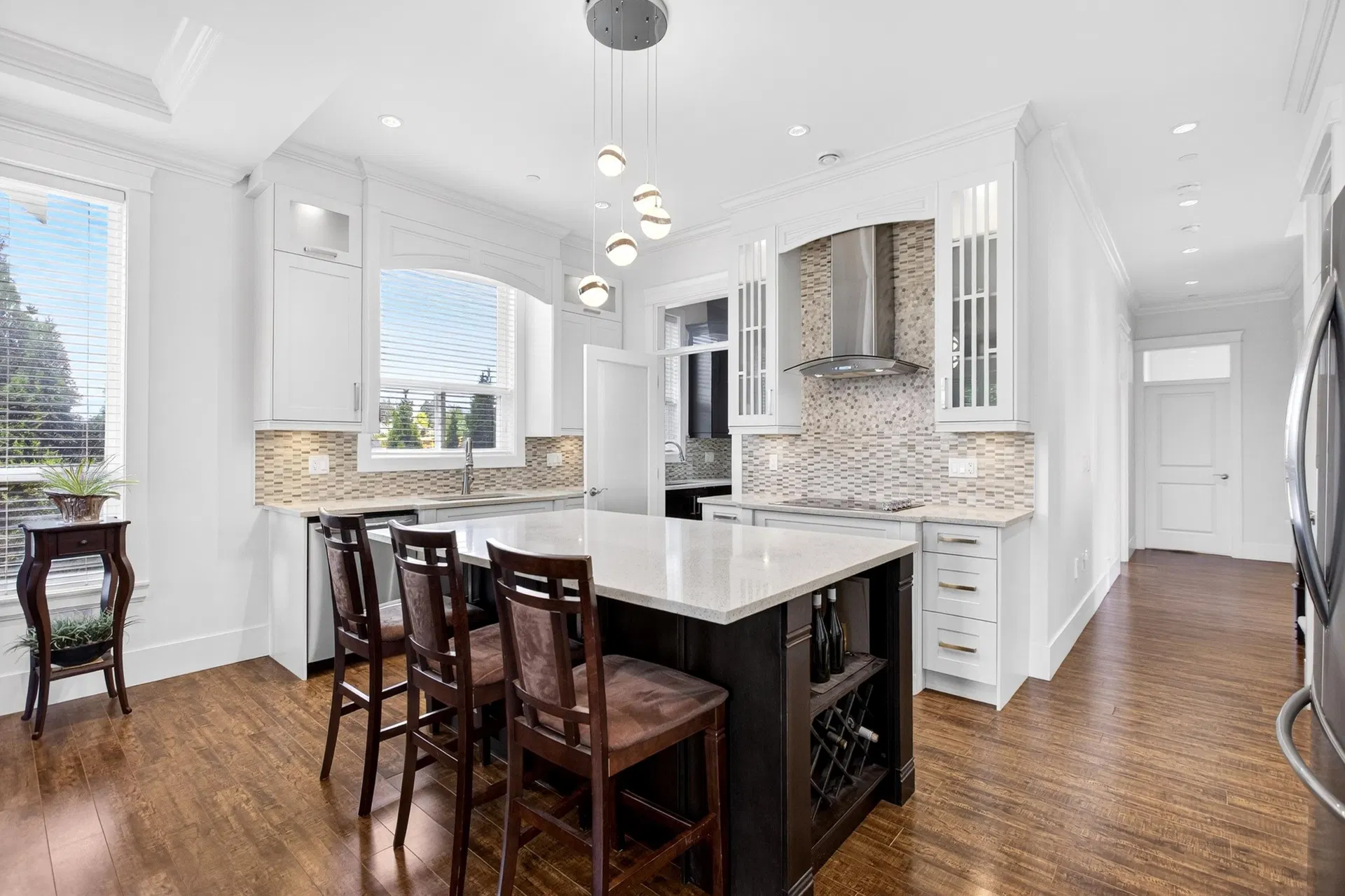 Photo 5 of 39 at 21833 51 Avenue