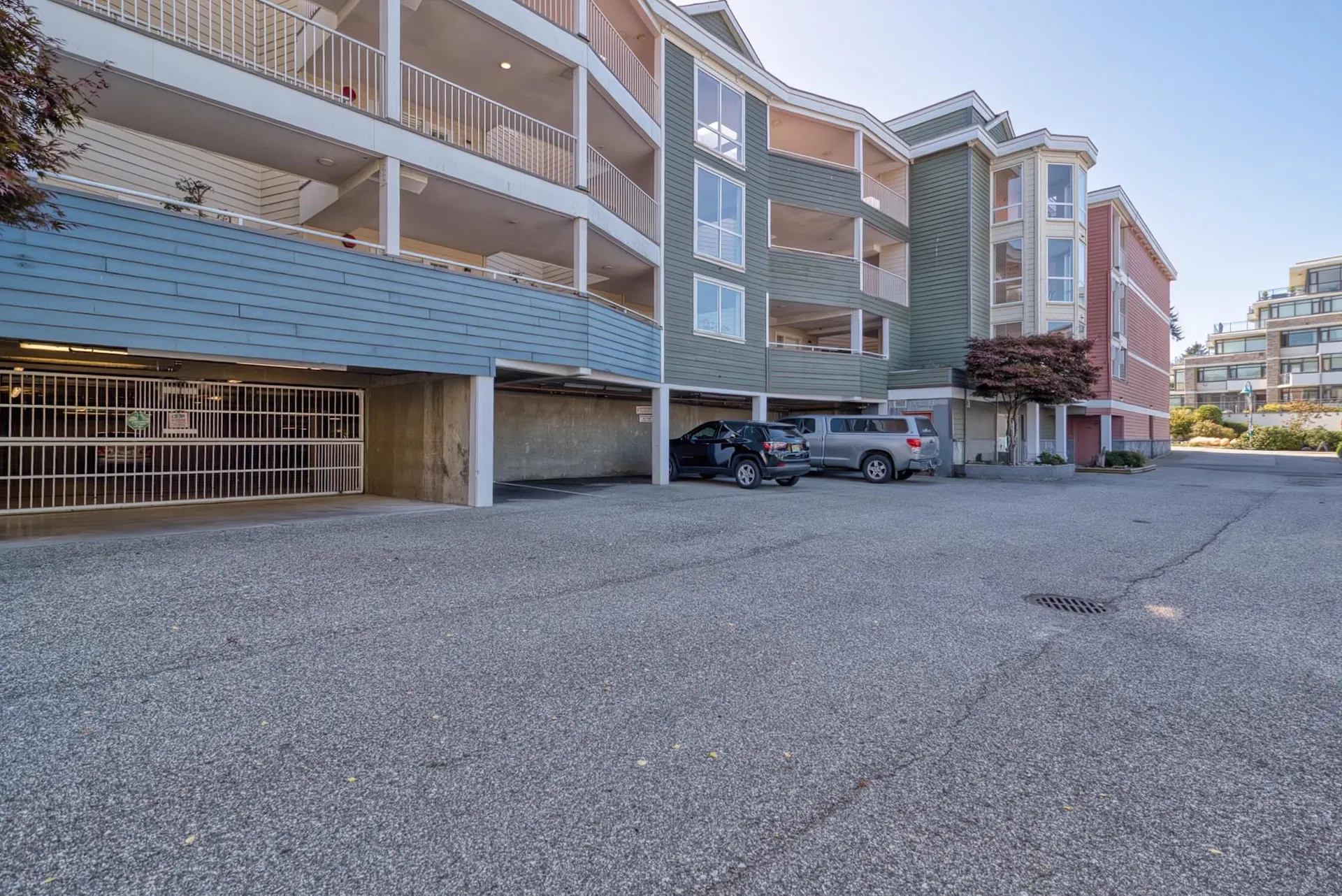 Photo 4 of 39 at #202 – 5470 Inlet Avenue