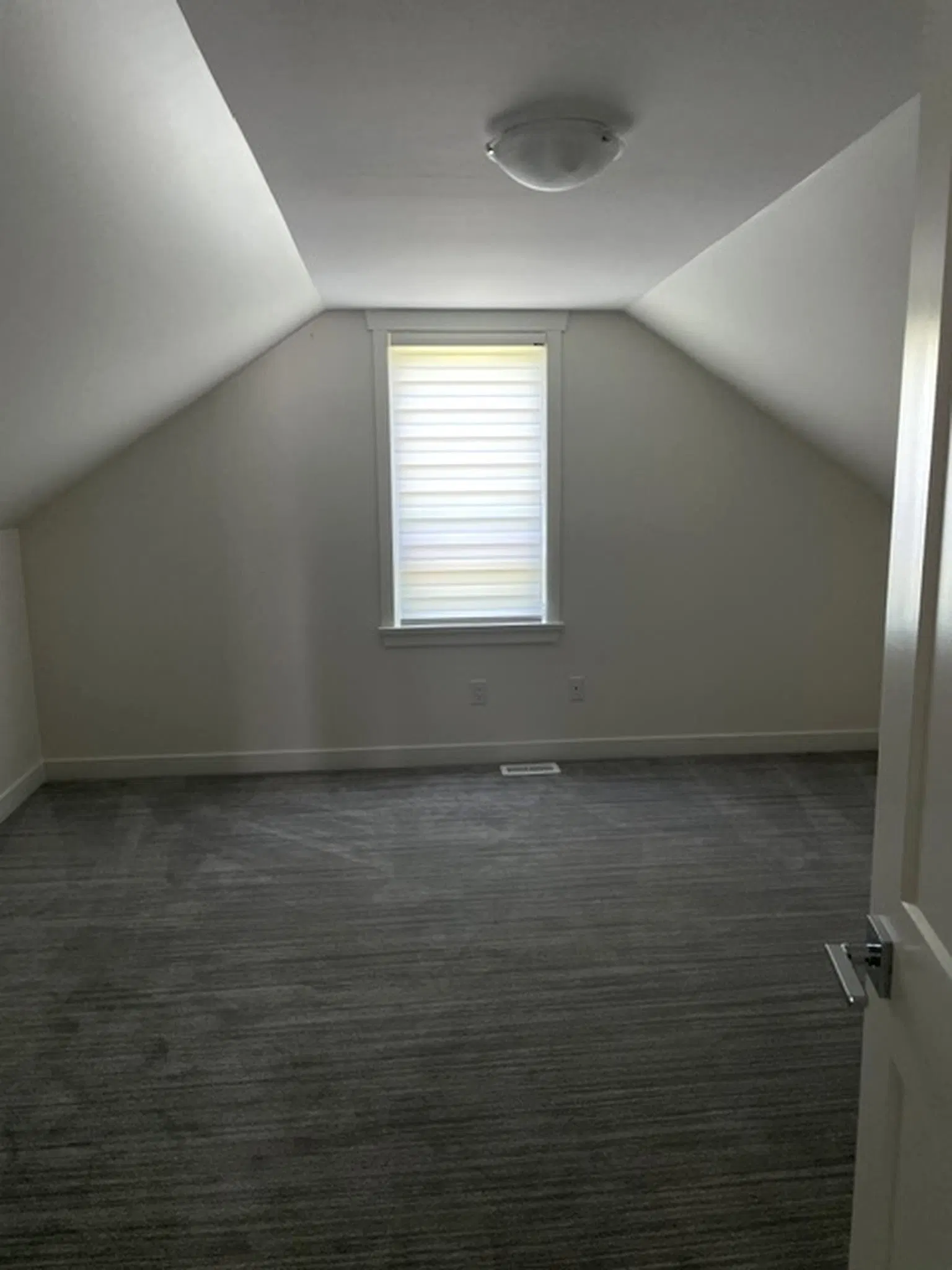 Photo 5 of 10 at 9205 Charles Street