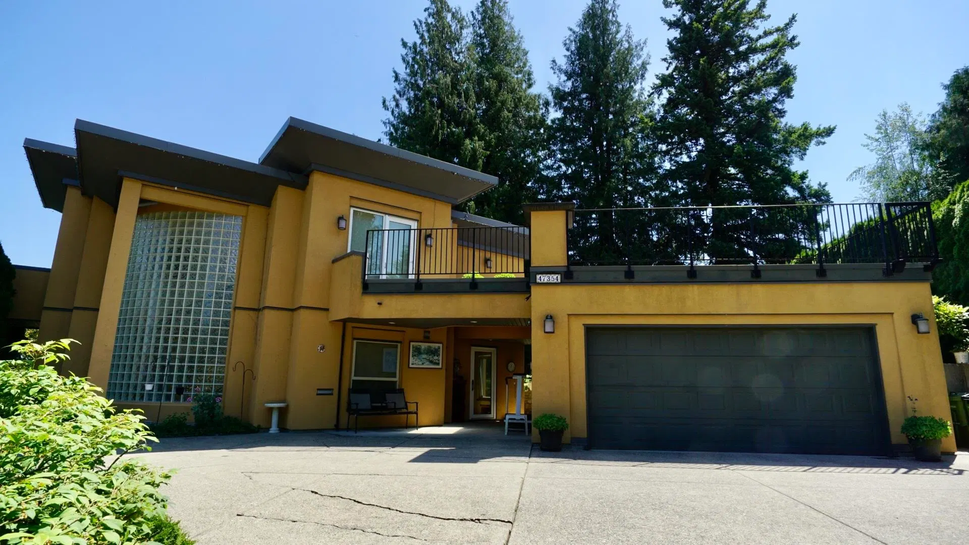 47354 Swallow Crescent