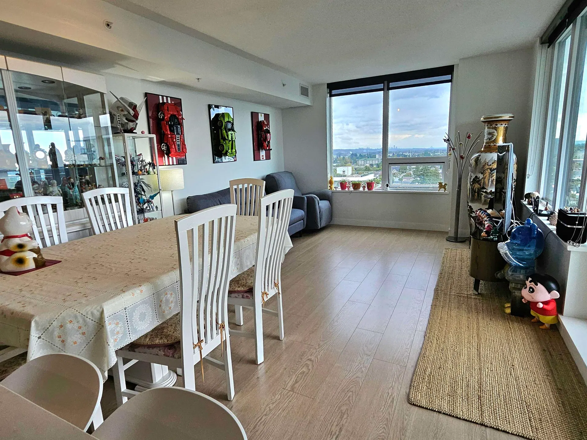 Photo 4 of 30 at #1705 – 3233 Ketcheson Road