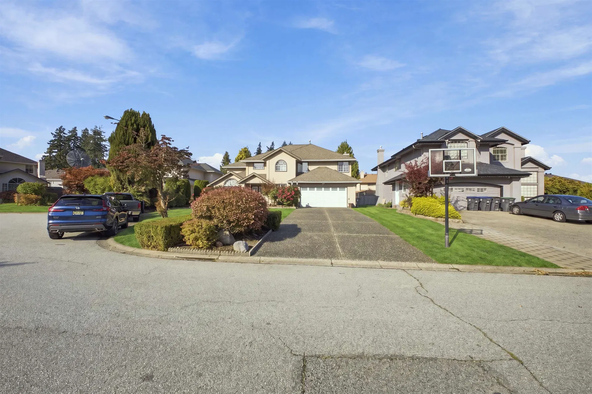 Photo 4 of 31 at 13655 58 Avenue