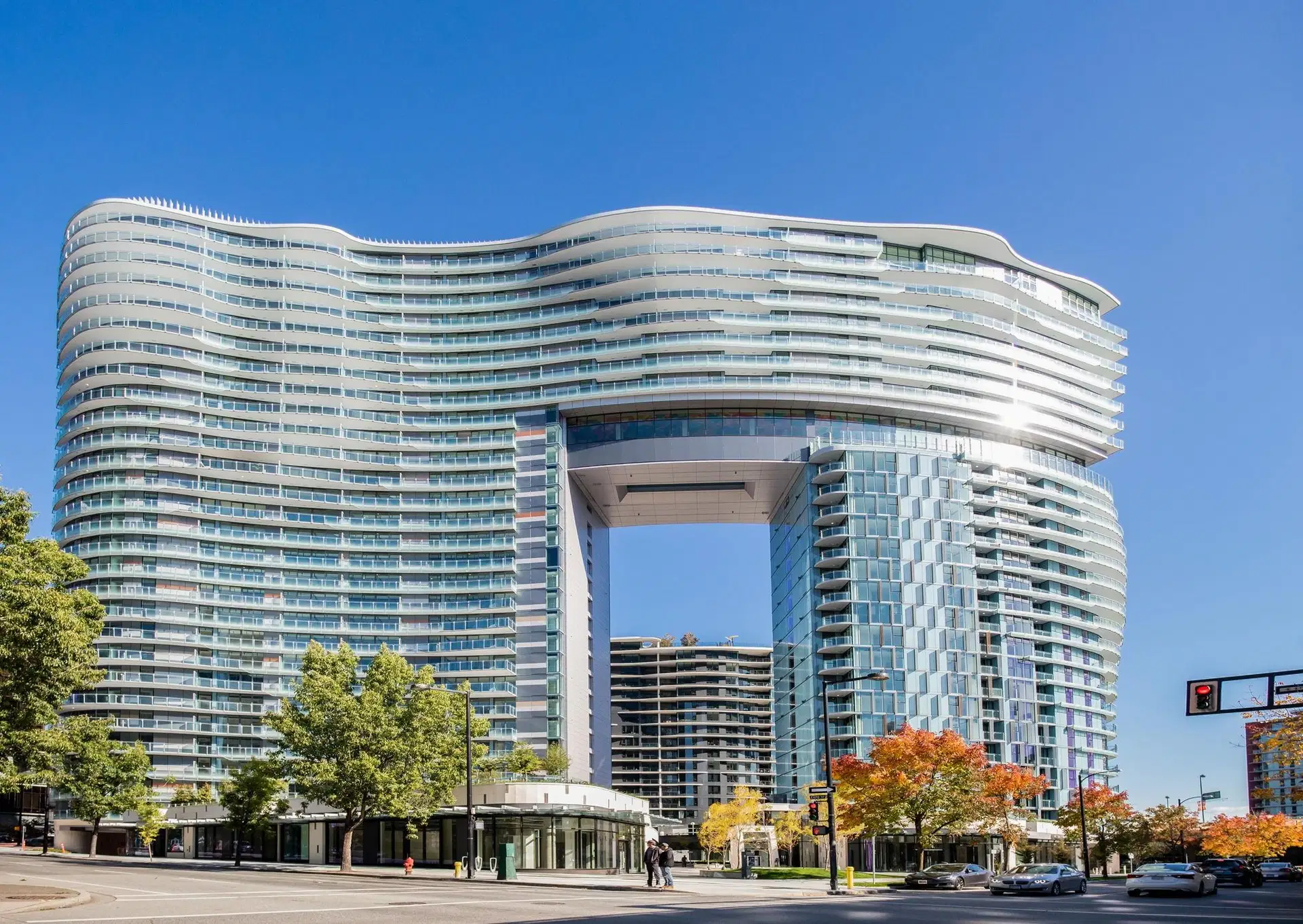 #2401 – 89 Nelson Street