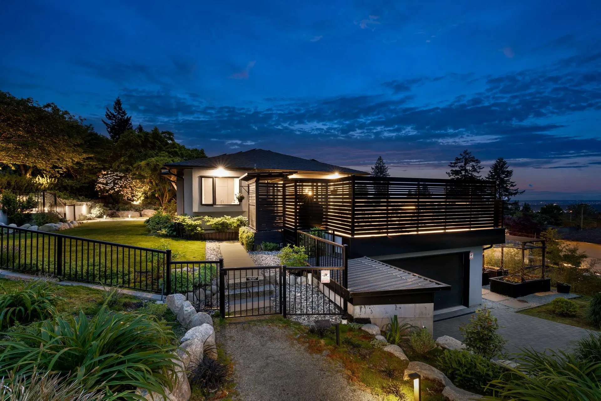Photo 1 of 40 at 255 Sandringham Crescent