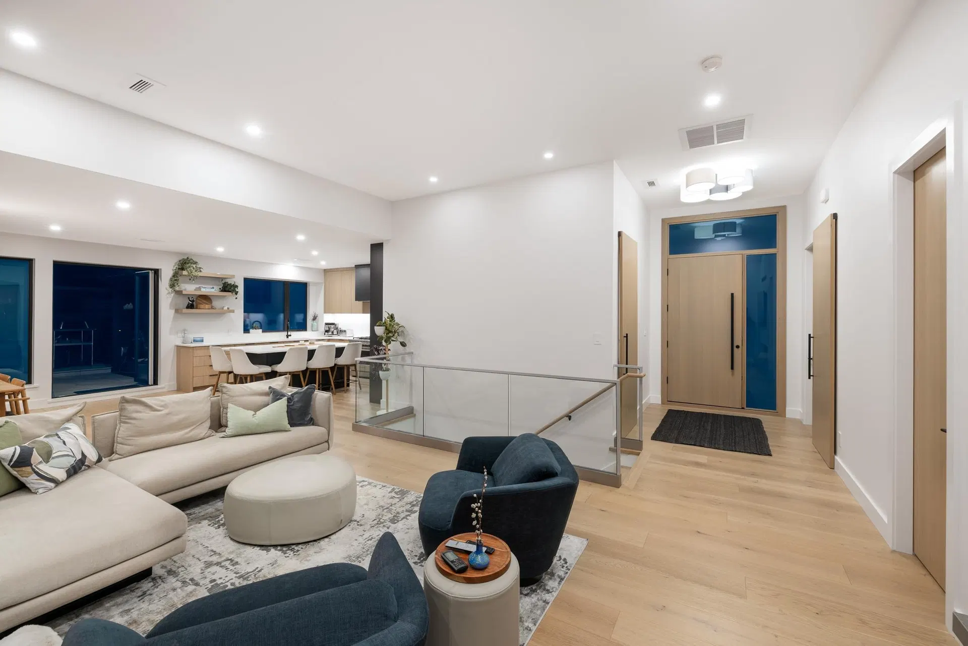 Photo 5 of 40 at 255 Sandringham Crescent
