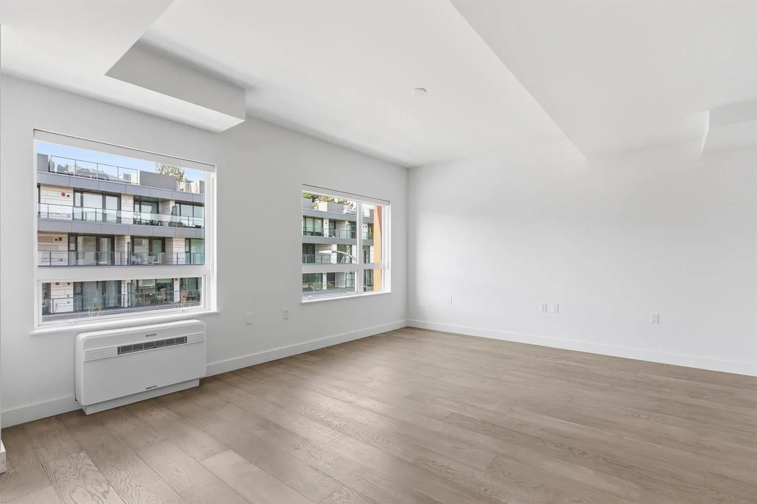 Photo 2 of 36 at #307 – 3590 W 39th Avenue