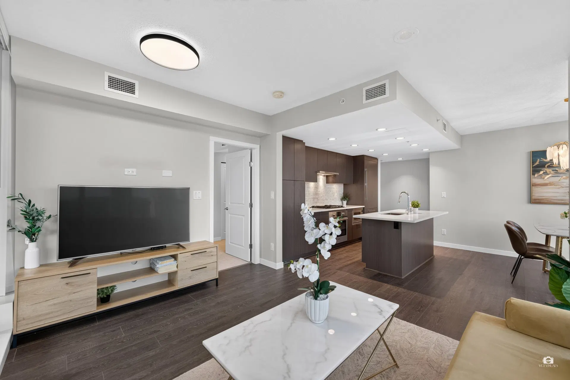 Photo 5 of 40 at #2206 – 1182 Westwood Street