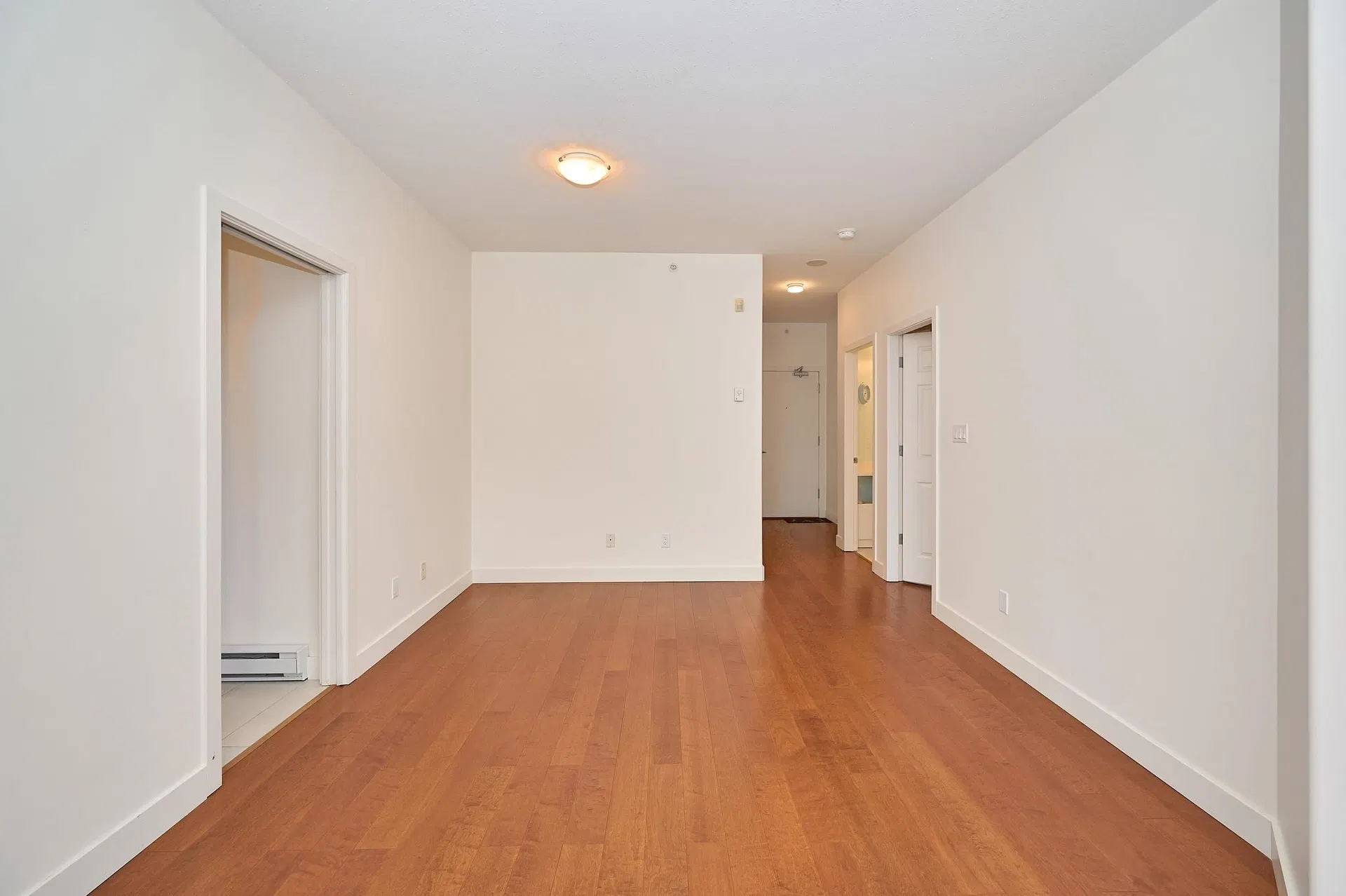 Photo 5 of 40 at #1701 – 4567 Hazel Street