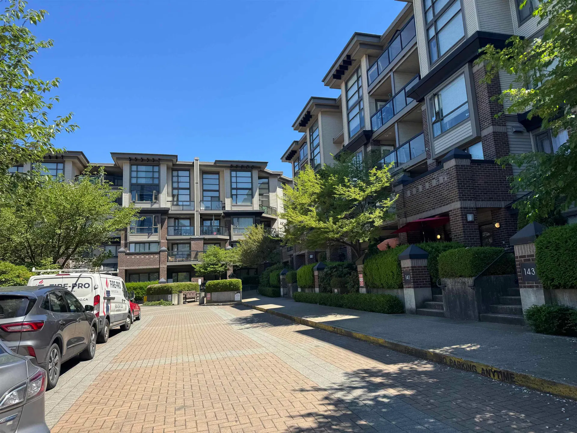 Photo 3 of 10 at #328 – 10838 City Parkway