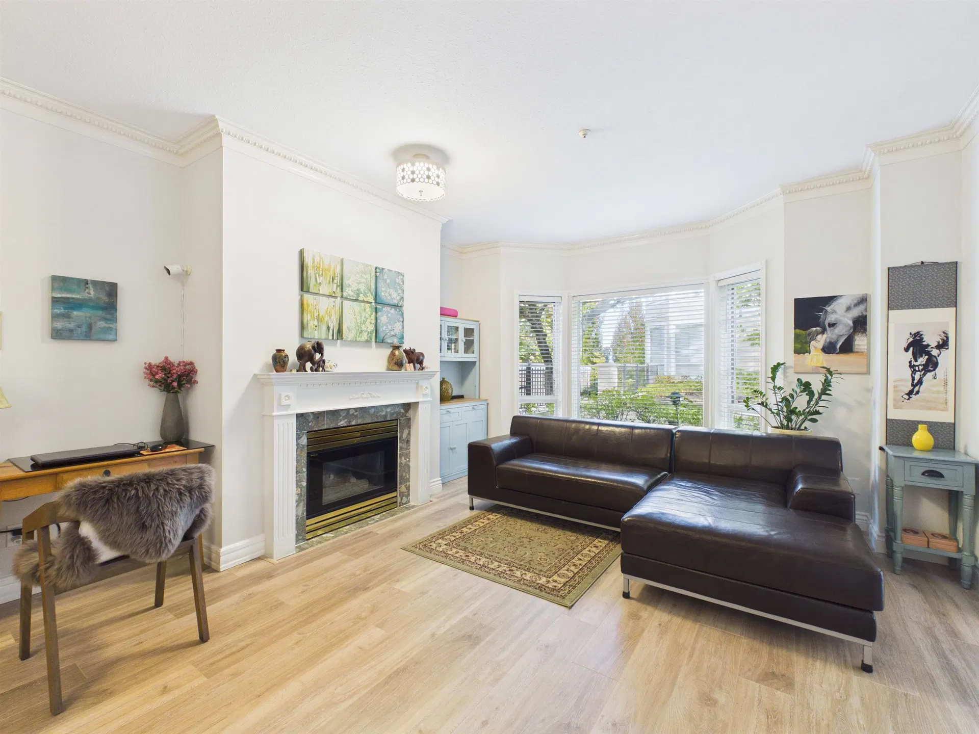 Photo 2 of 40 at #414 – 5262 Oakmount Crescent