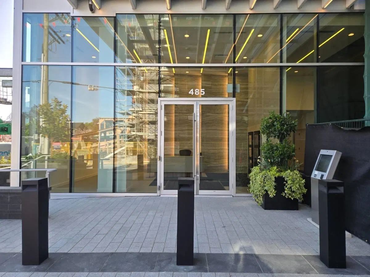 Photo 1 of 11 at #2102 – 485 W 42nd Avenue