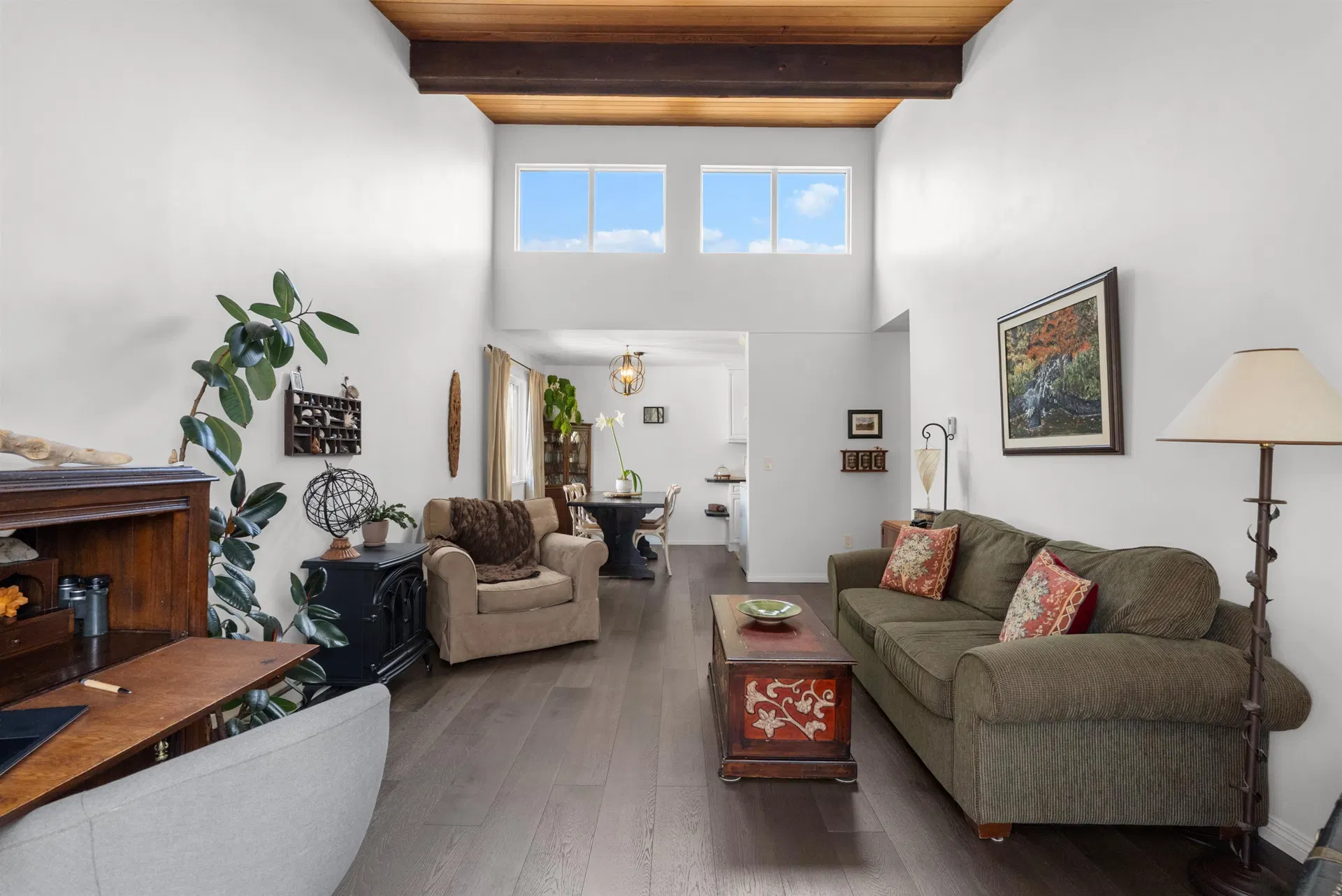 Photo 3 of 27 at #301 – 5553 16 Avenue