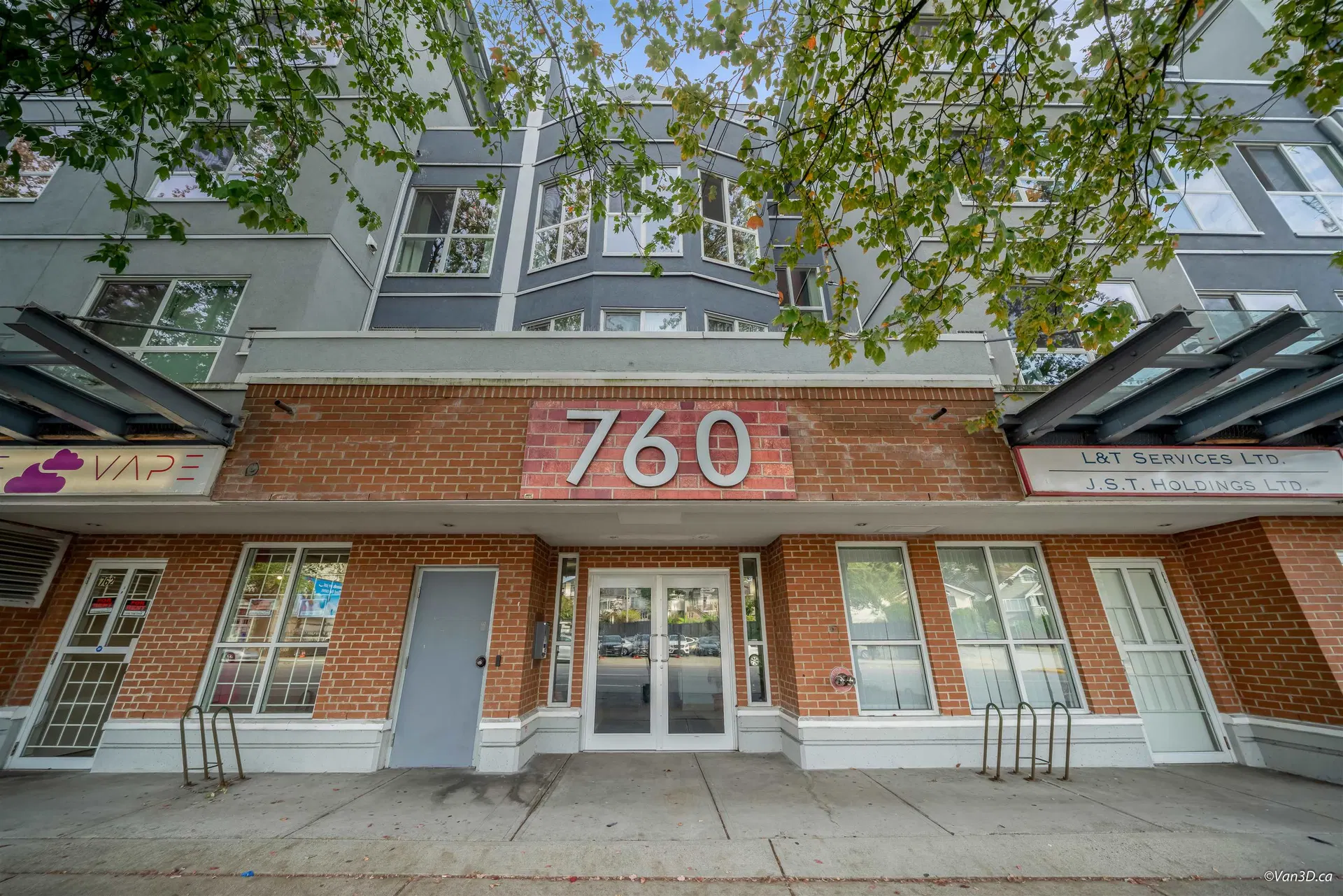 #201 – 760 Kingsway