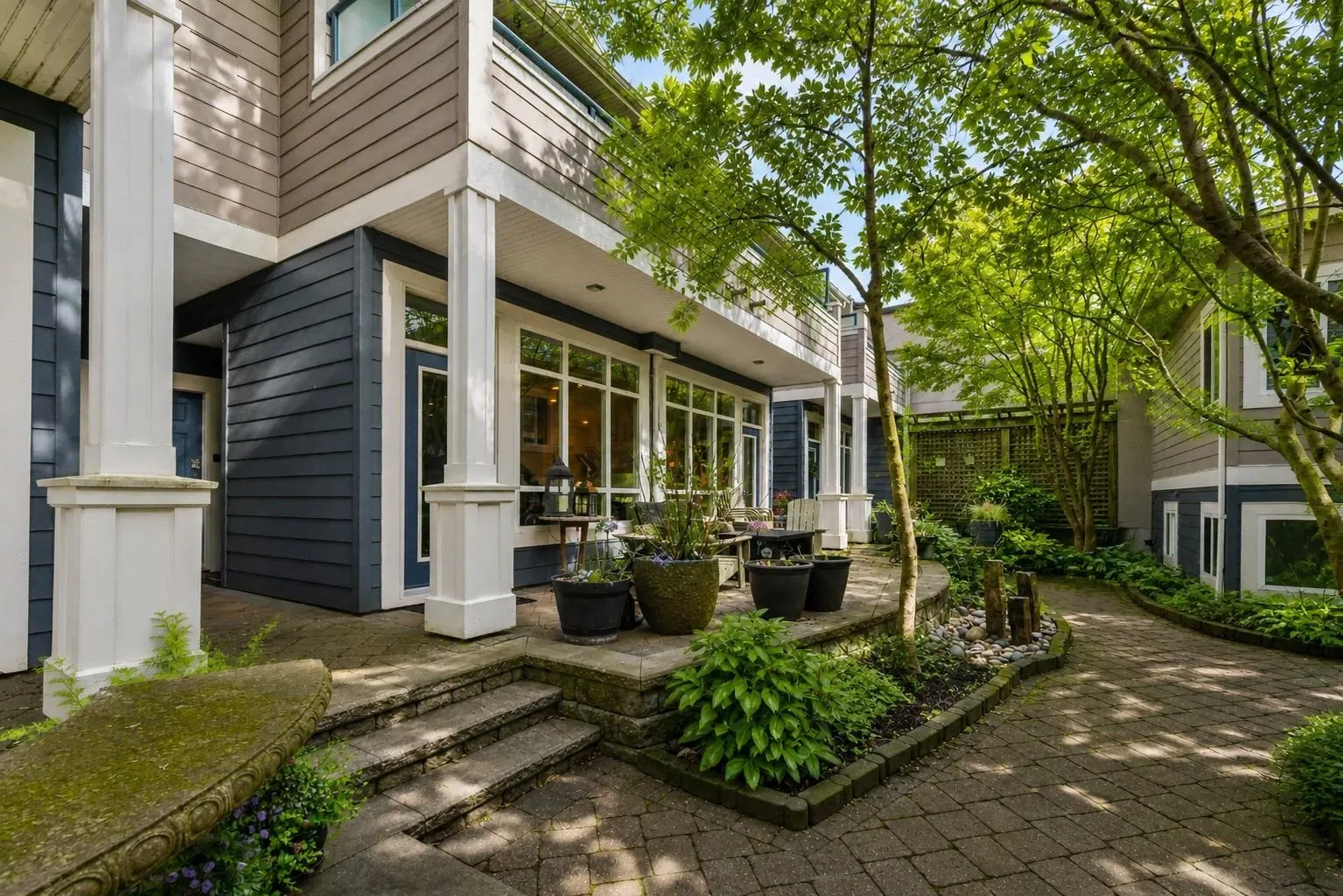 #7 – 15161 Prospect Avenue