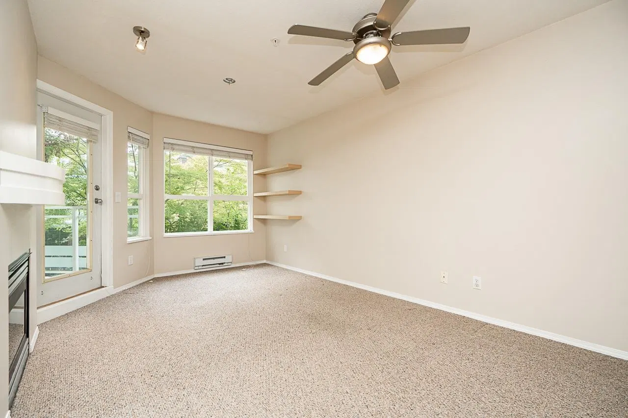 Photo 5 of 29 at #201 – 10186 155 Street