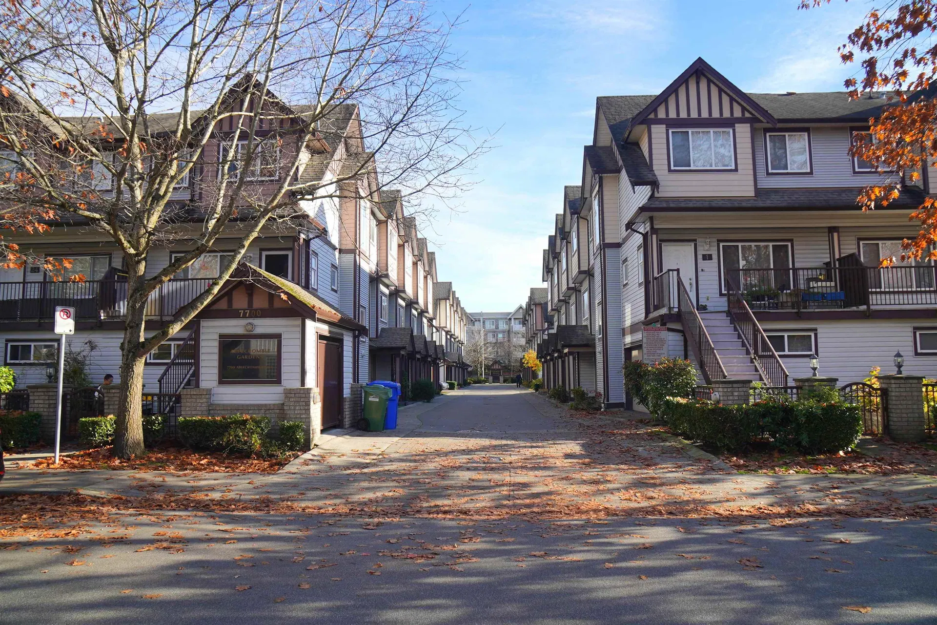 #8 – 7700 Abercrombie Drive
