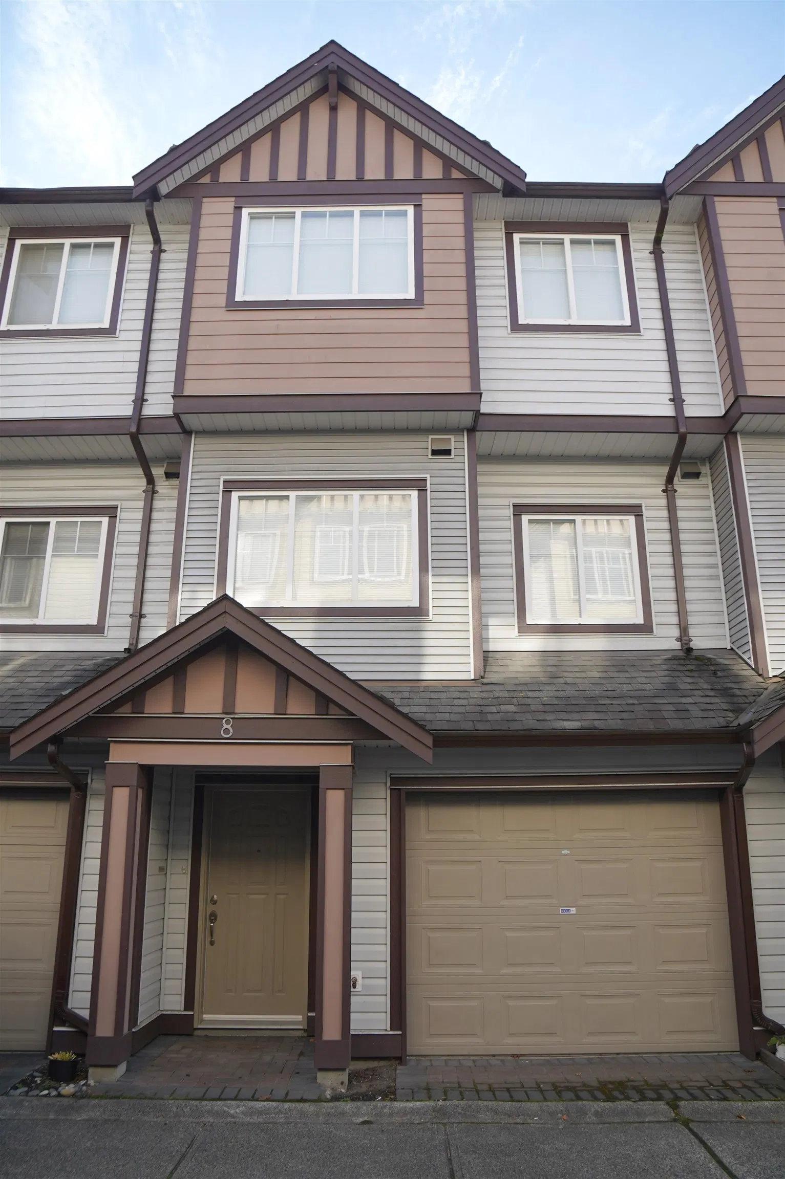 Photo 2 of 24 at #8 – 7700 Abercrombie Drive