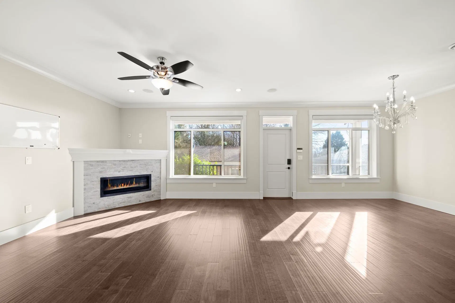Photo 5 of 38 at 7028 Broadway