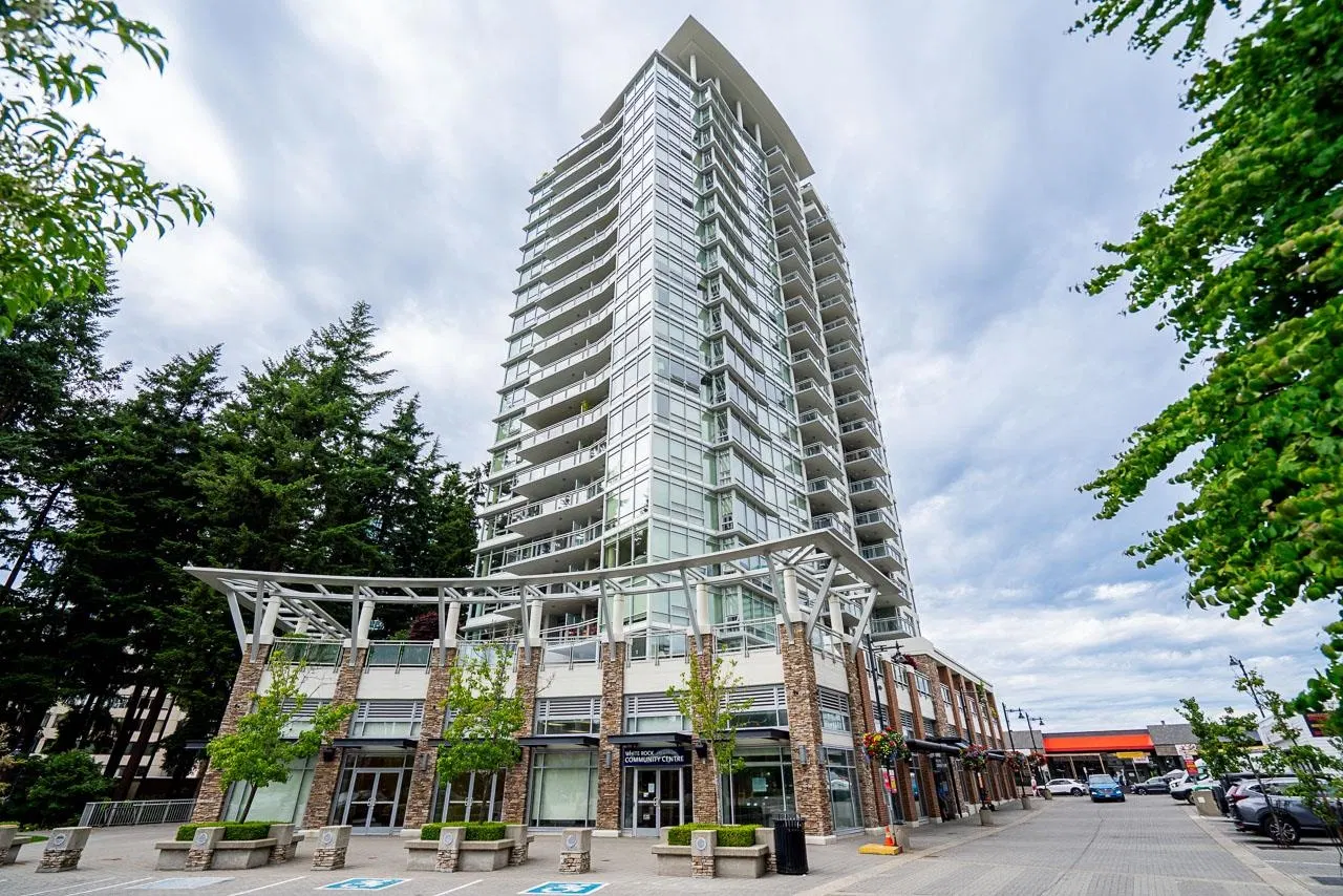 Photo 1 of 40 at #203 – 15152 Russell Avenue