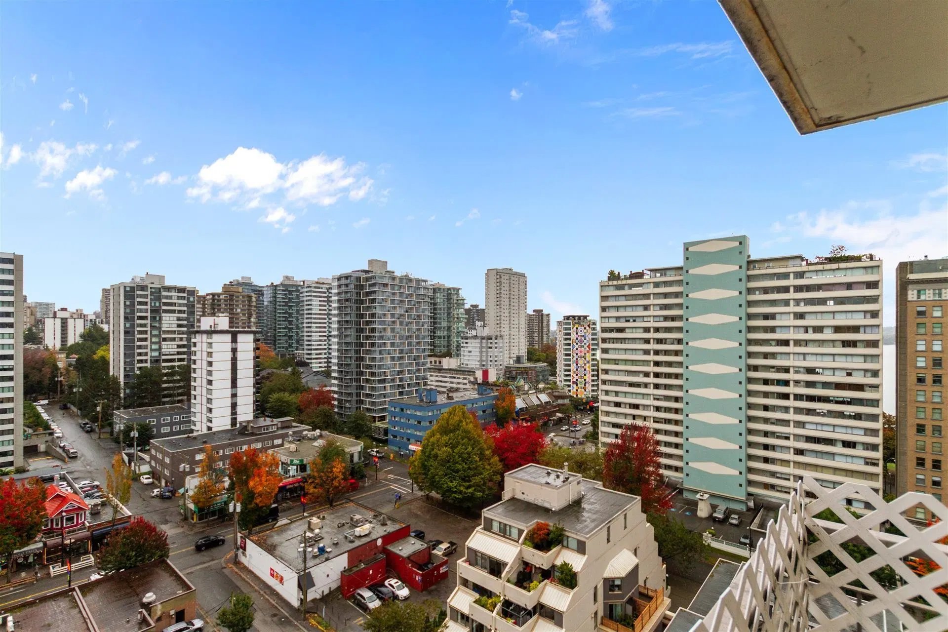 Photo 3 of 24 at #1501 – 1850 Comox Street