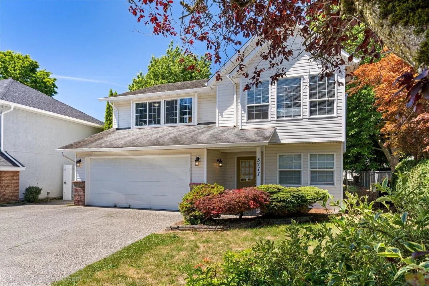 5711 Winchester Place