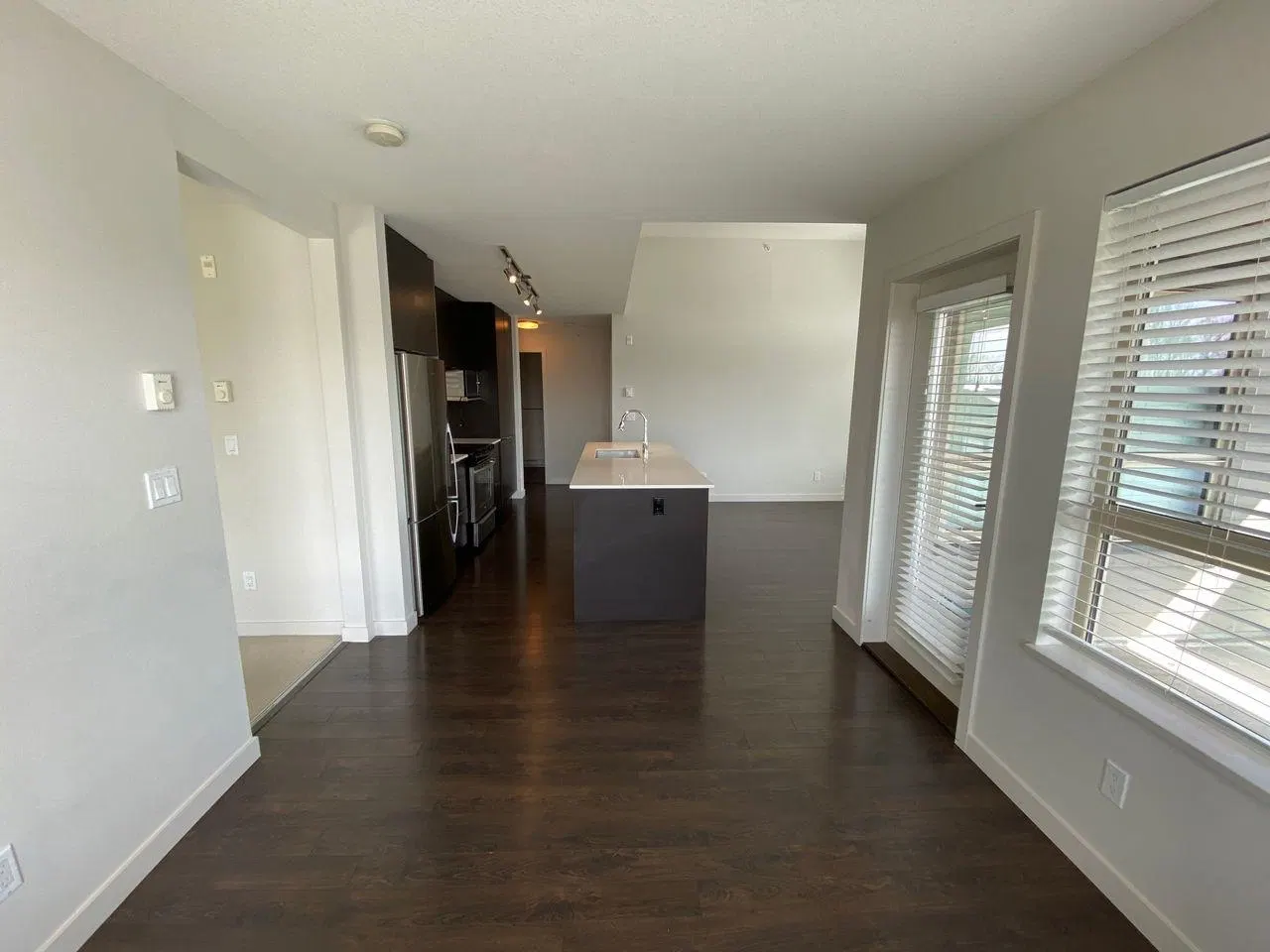 Photo 3 of 16 at #509 – 1679 Lloyd Avenue