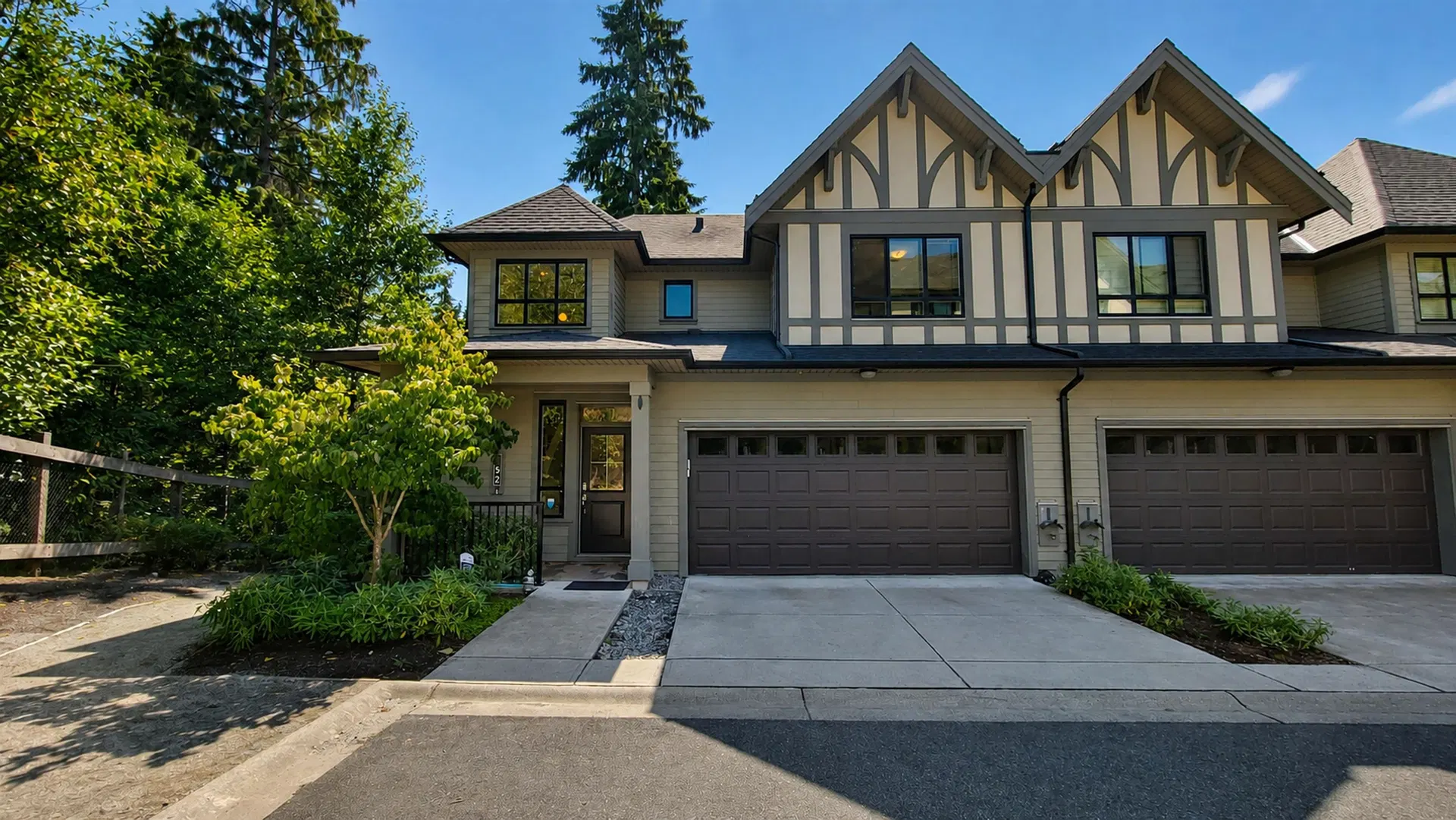 #152 – 3500 Burke Village Promenade