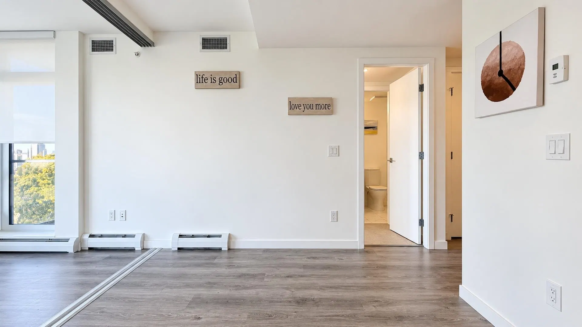 Photo 5 of 26 at #605 – 13350 Central Avenue