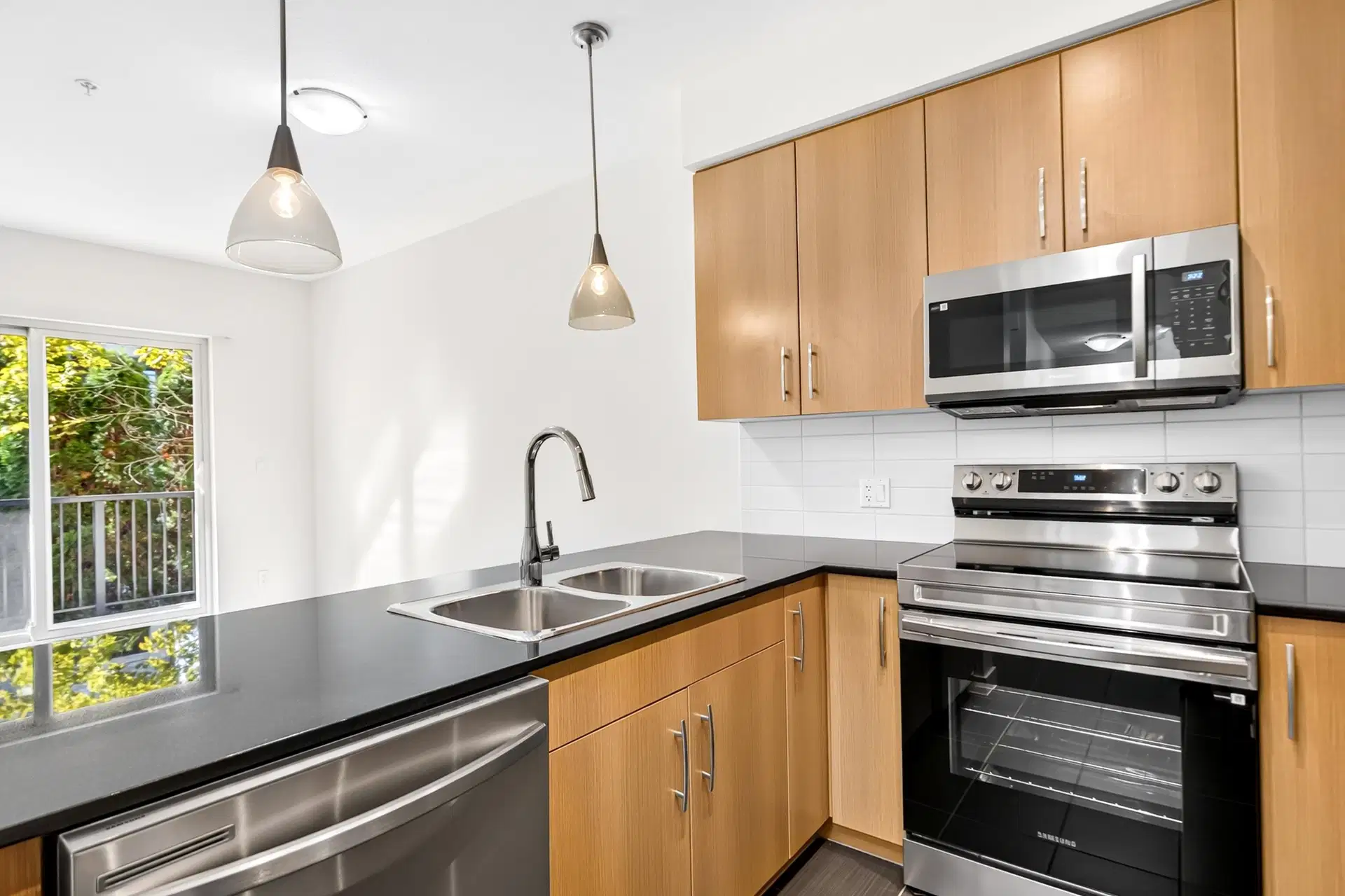 #210 – 22290 North Avenue