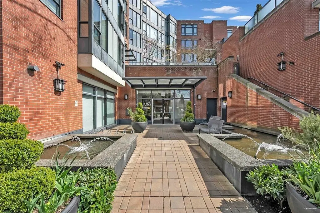 Photo 2 of 36 at #403 – 3228 Tupper Street