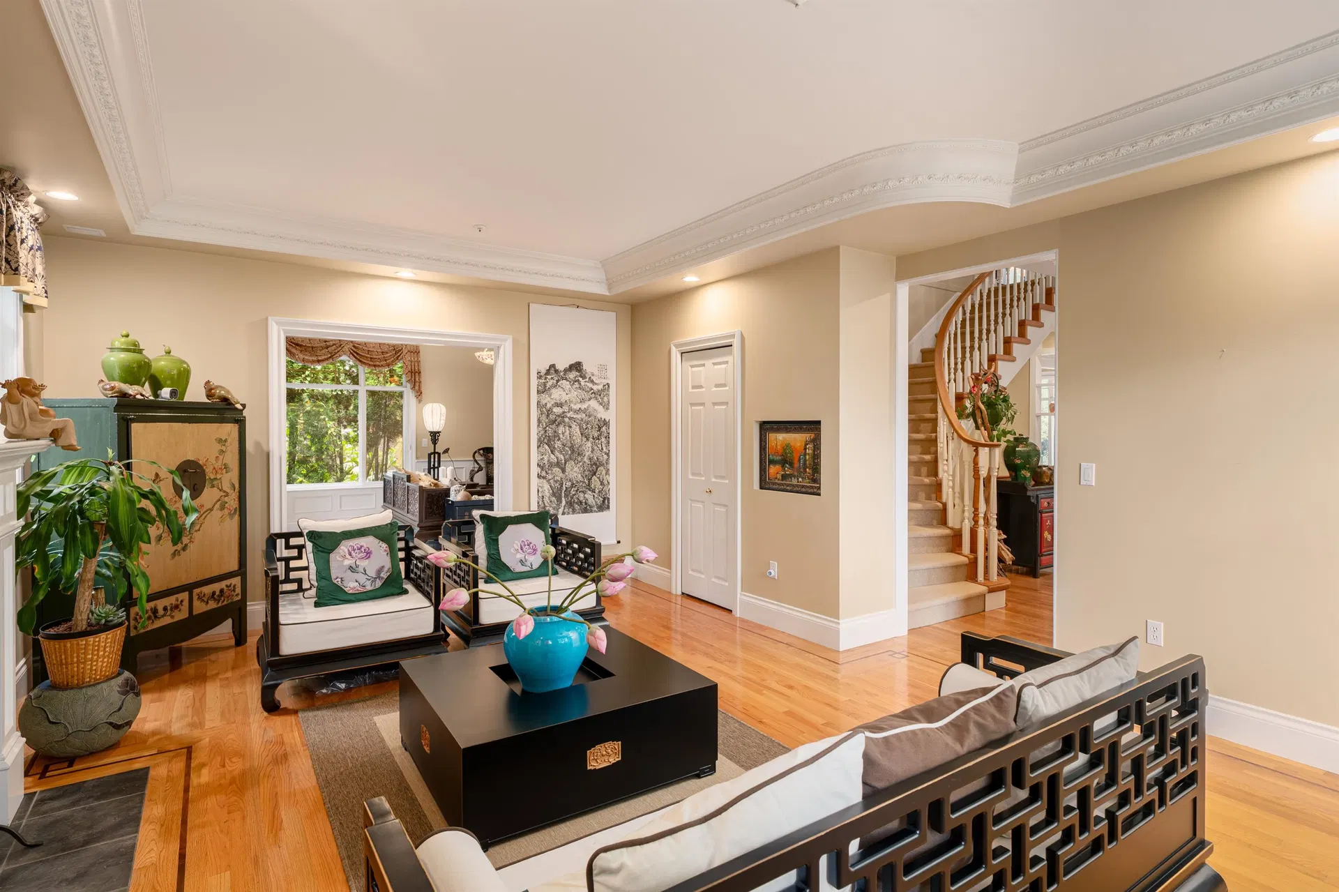 Photo 5 of 40 at 2087 W 18th Avenue